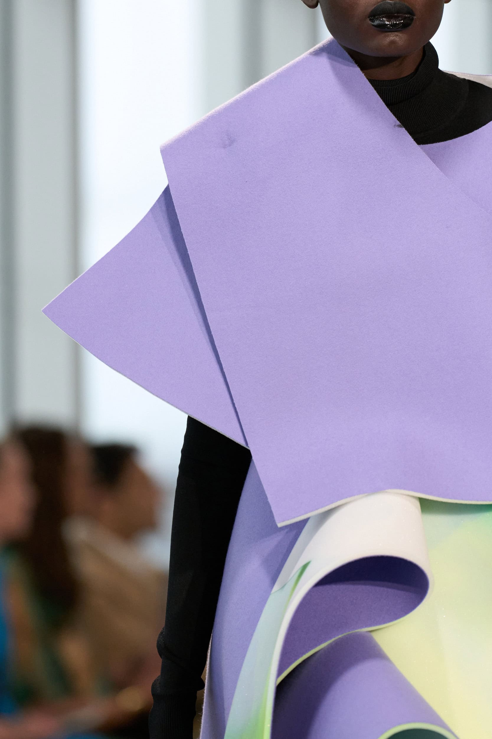 Roksanda Fall 2025 Fashion Show Details