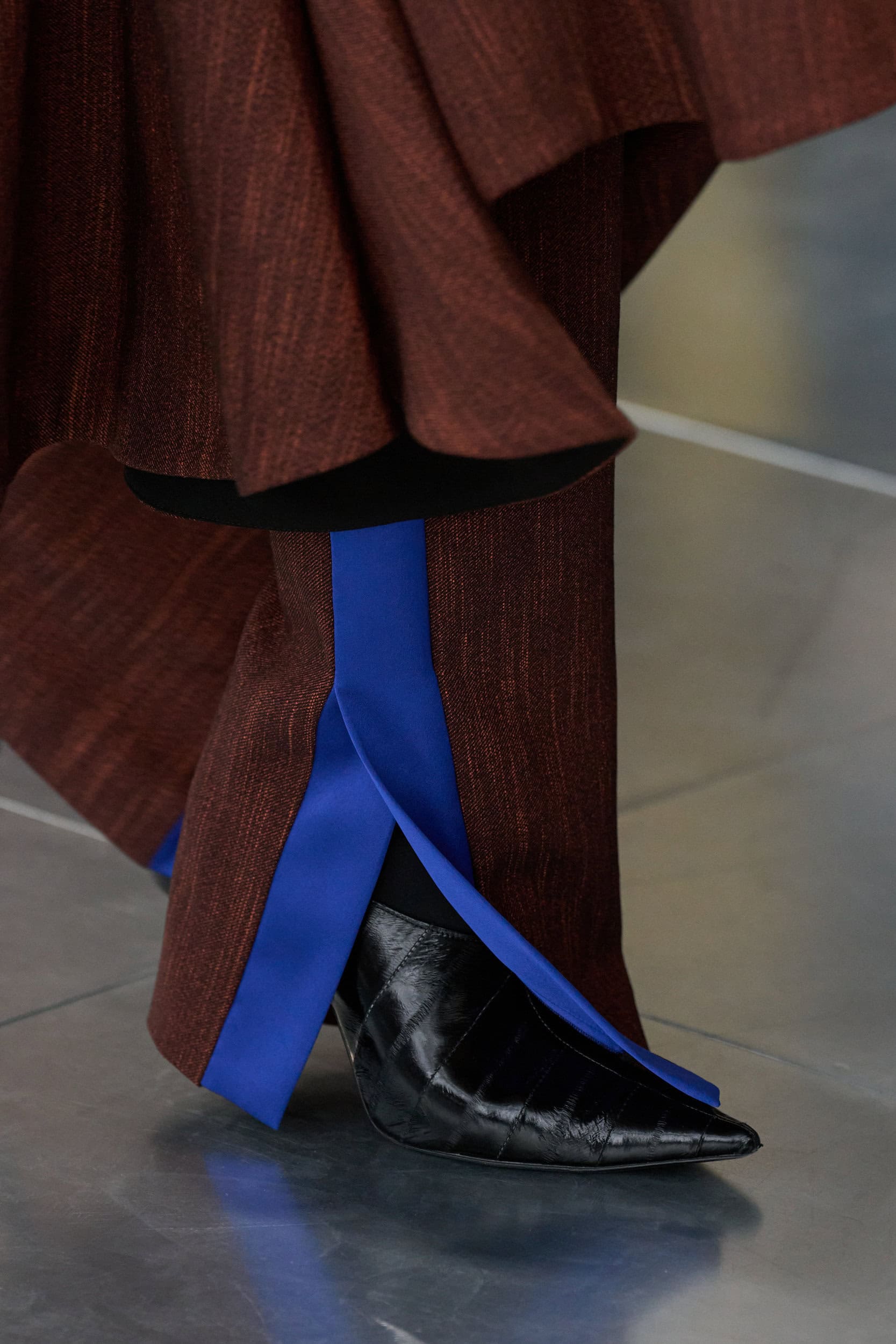 Roksanda Fall 2025 Fashion Show Details