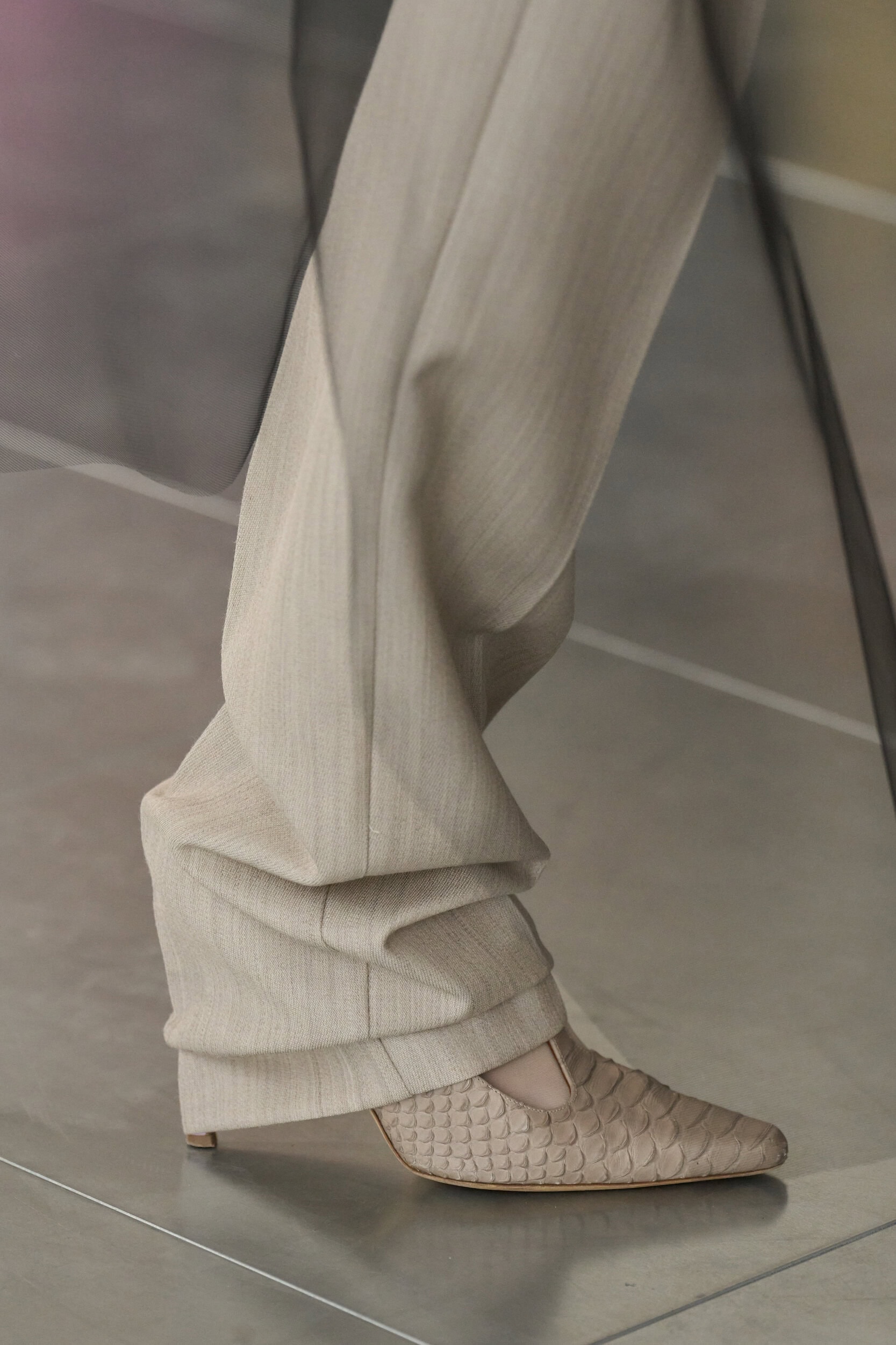 Roksanda Fall 2025 Fashion Show Details