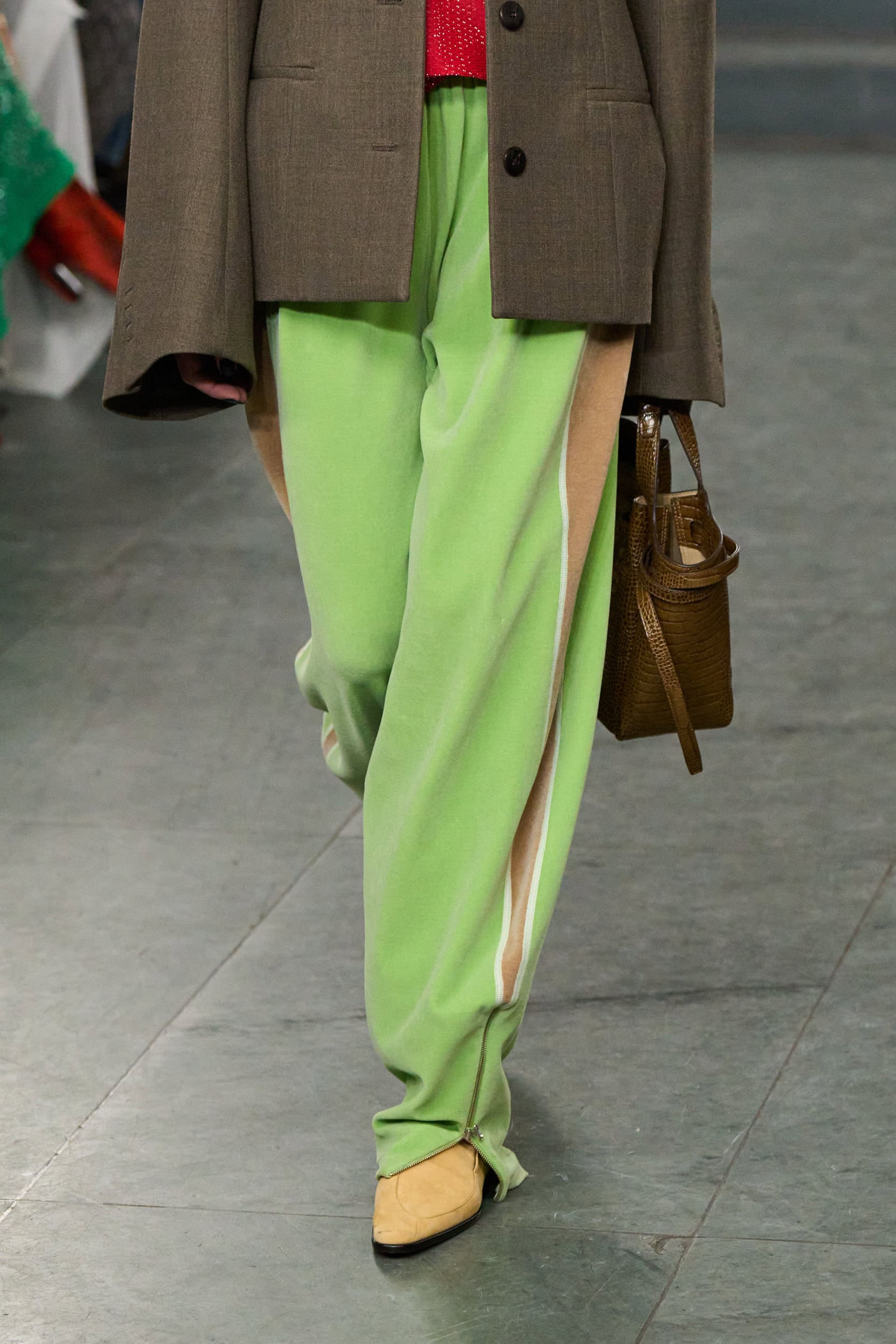 Tory Burch  Fall 2025 Fashion Show Details