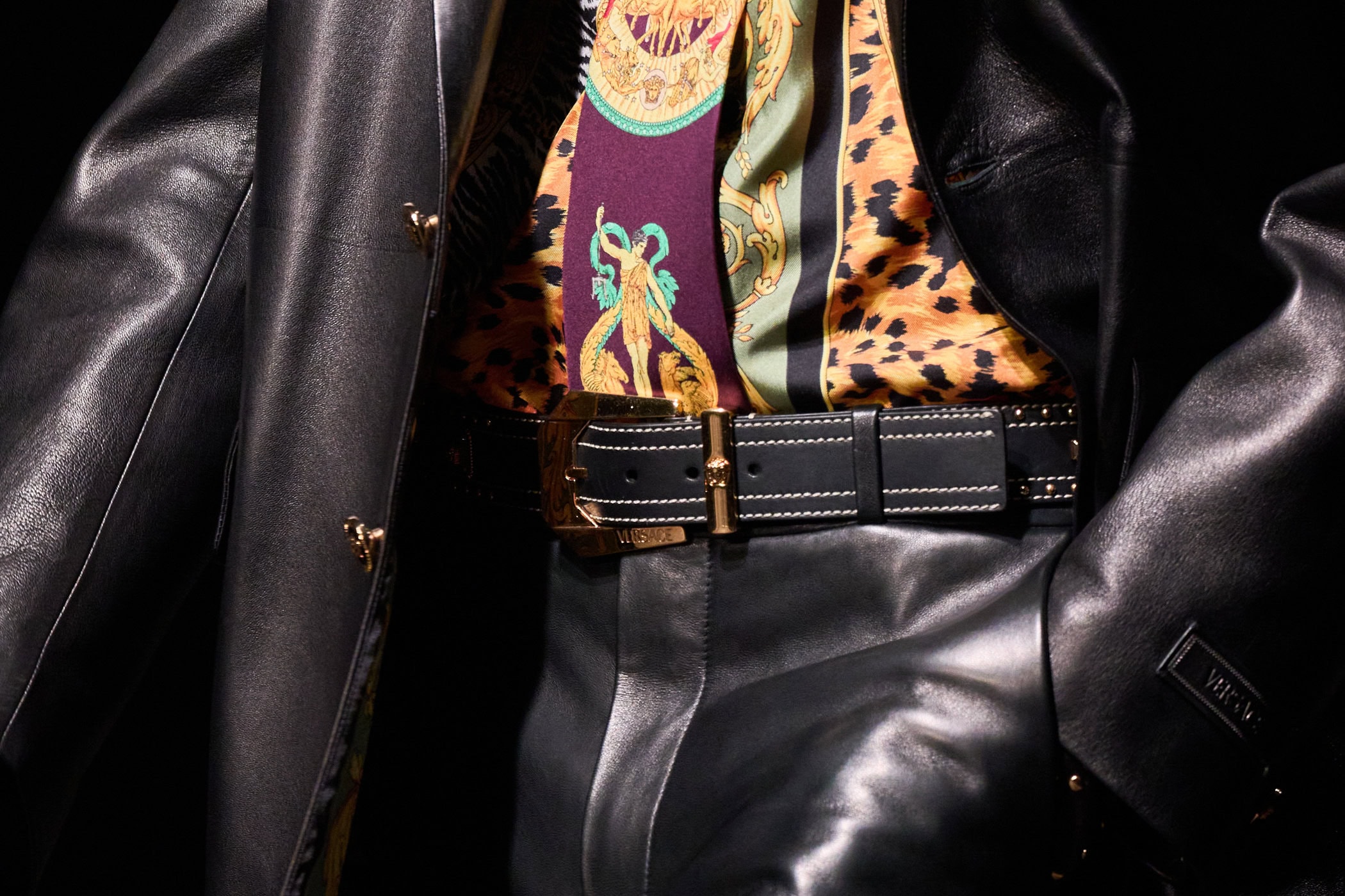 Versace Fall 2025 Fashion Show Details