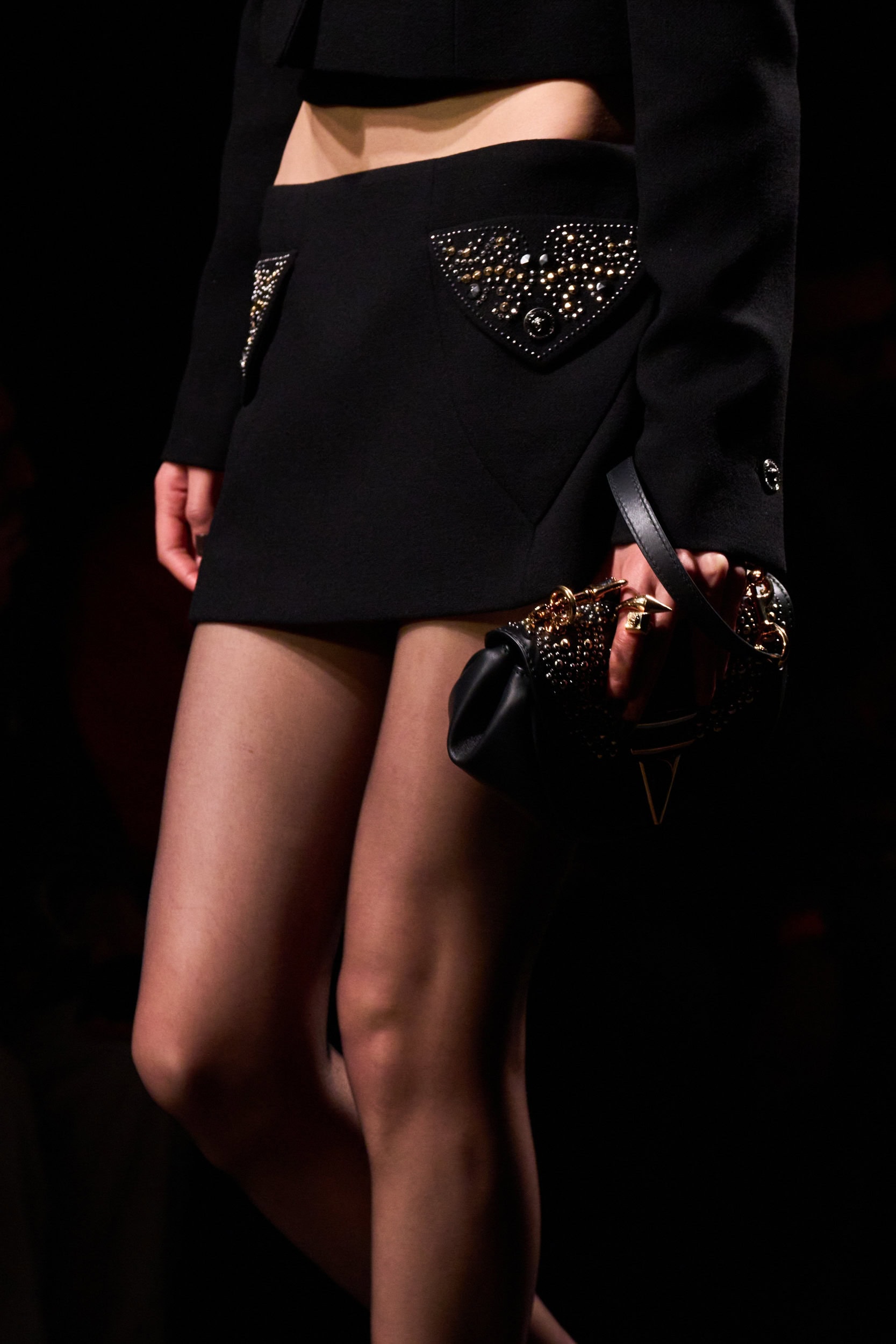 Versace Fall 2025 Fashion Show Details