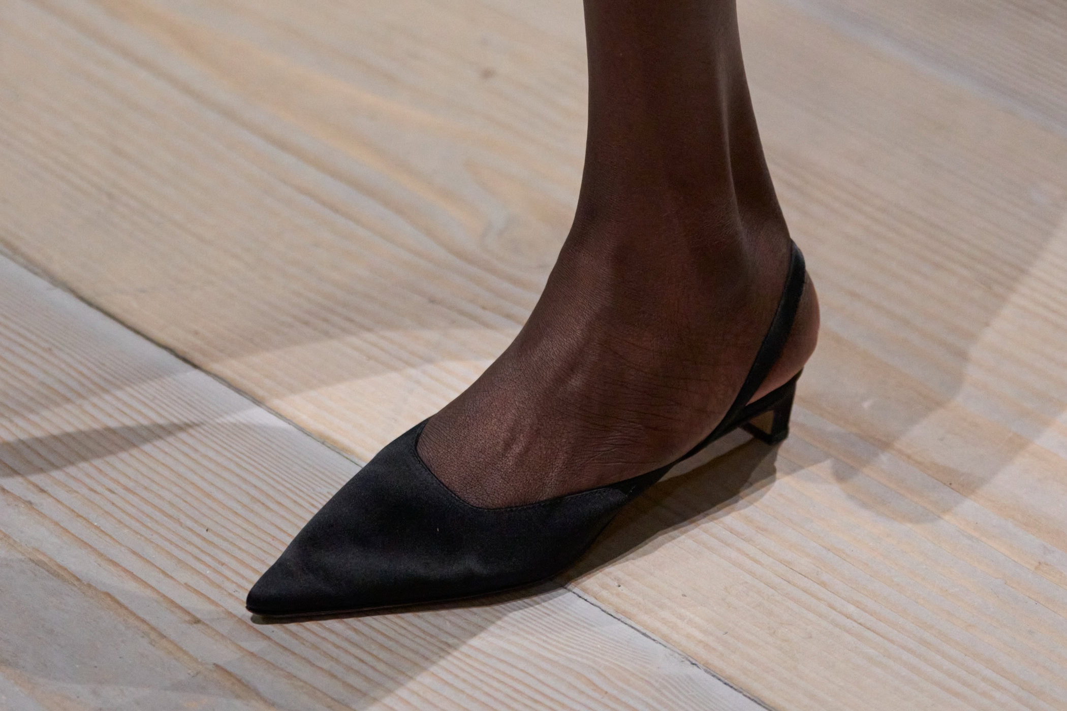 Emilia Wickstead Fall 2025 Fashion Show Details