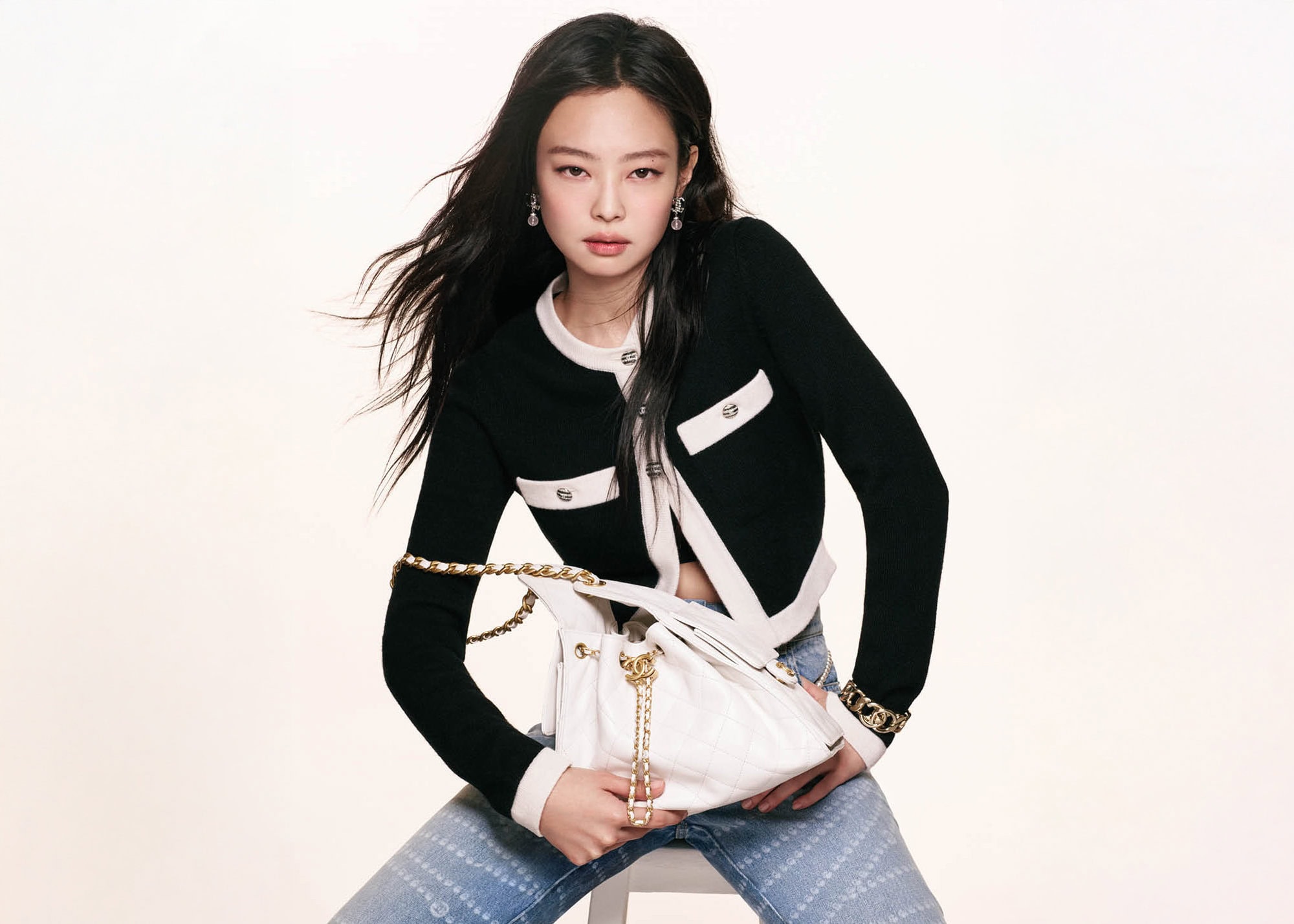 Chanel 25 Handbag Spring 2025 Ad Campaign