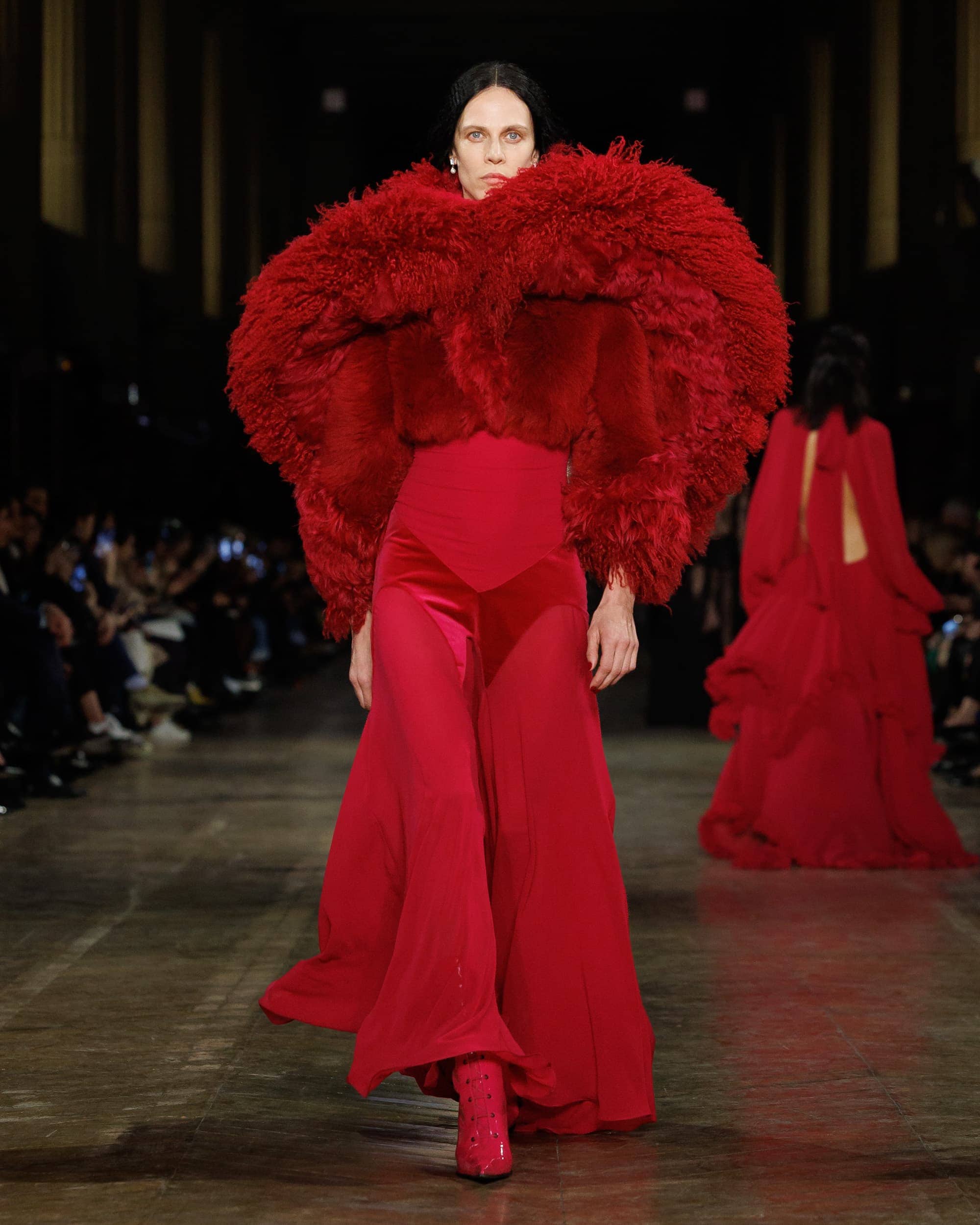 McQueen Fall 2025 Fashion Show Review