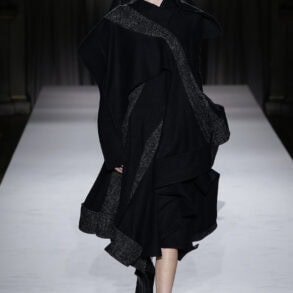 Yohji Yamamoto Fall 2025 Fashion Show