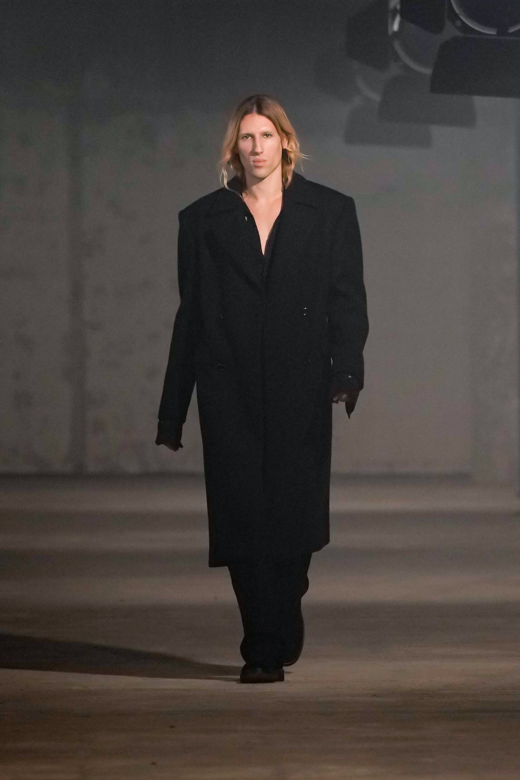 Ludovic De Saint Sernin Fall 2025 Fashion Show