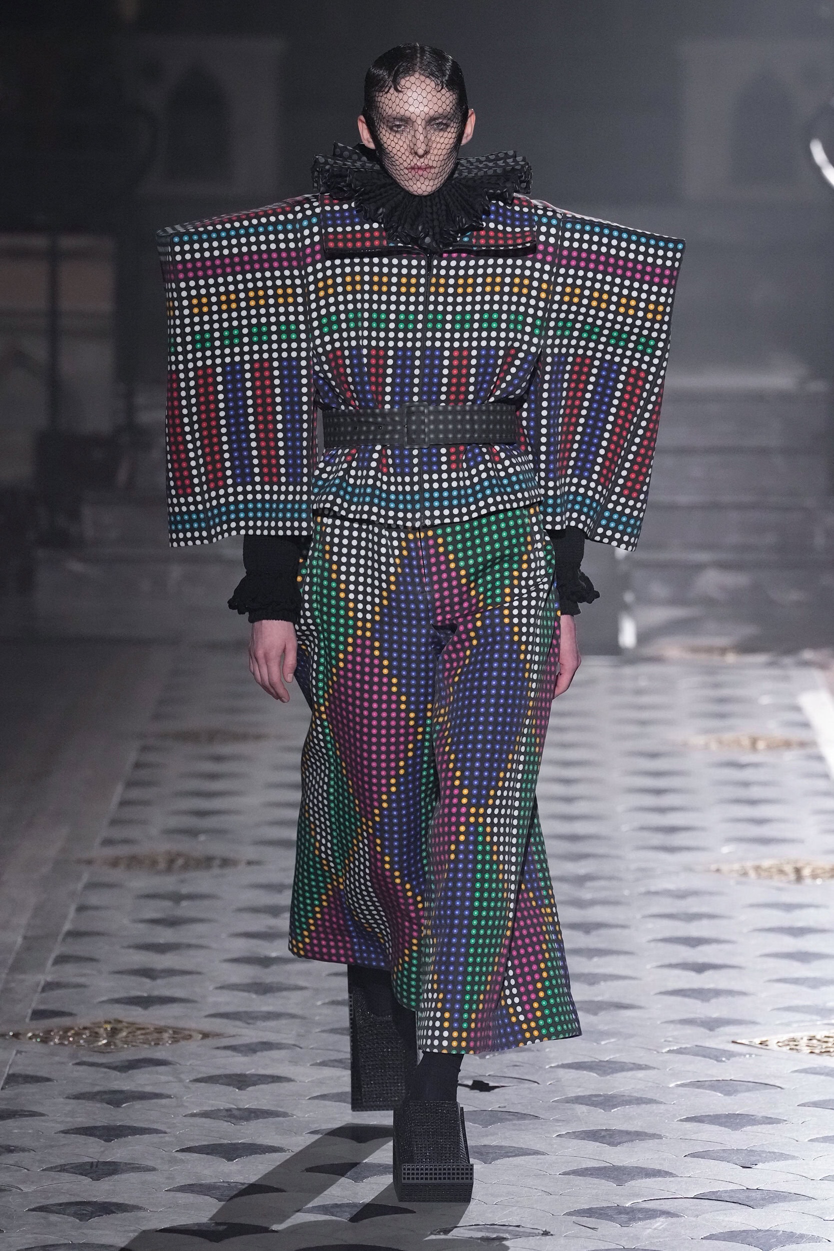 Anrealage Fall 2025 Fashion Show