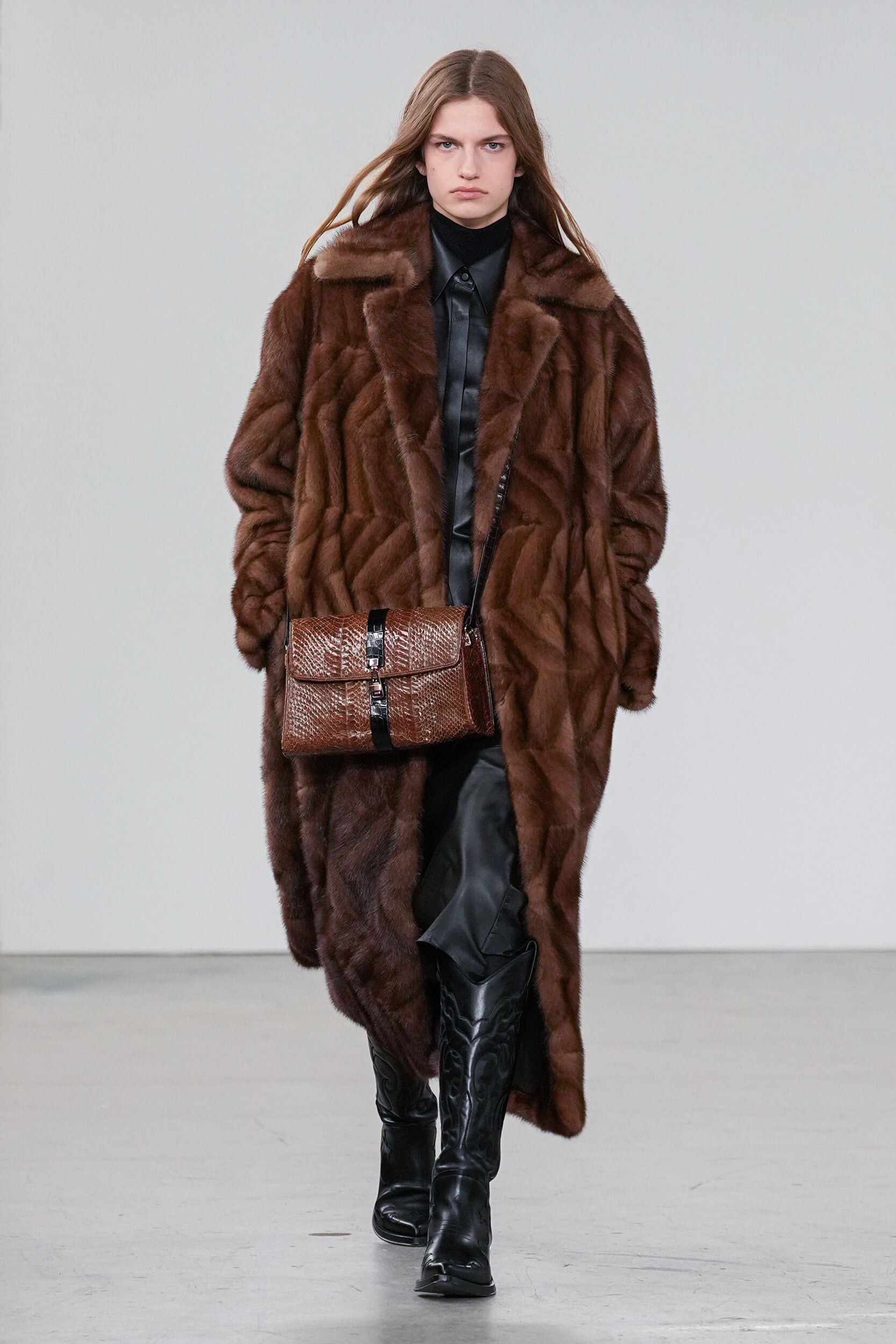 Gabriela Hearst Fall 2025 Fashion Show