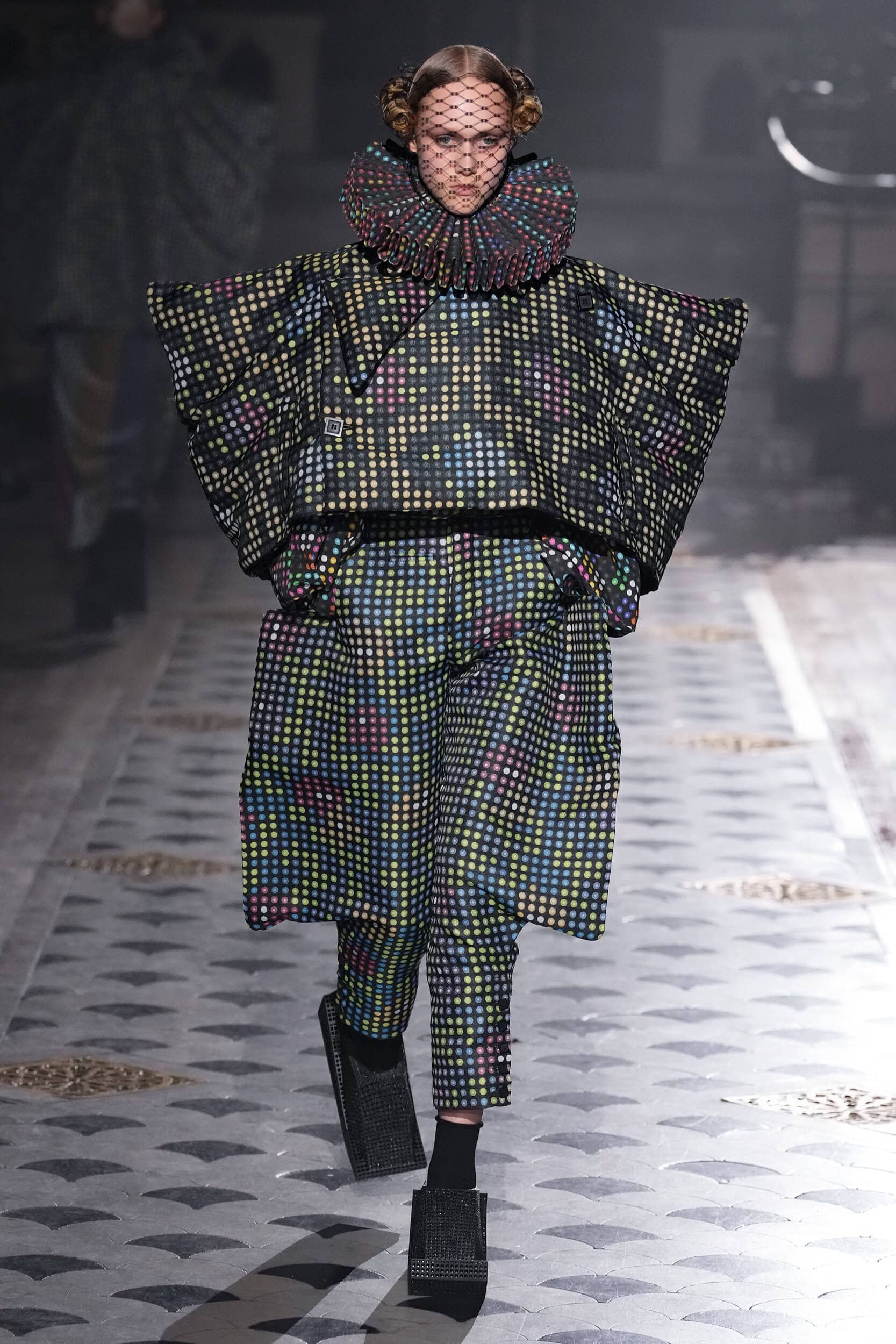 Anrealage Fall 2025 Fashion Show