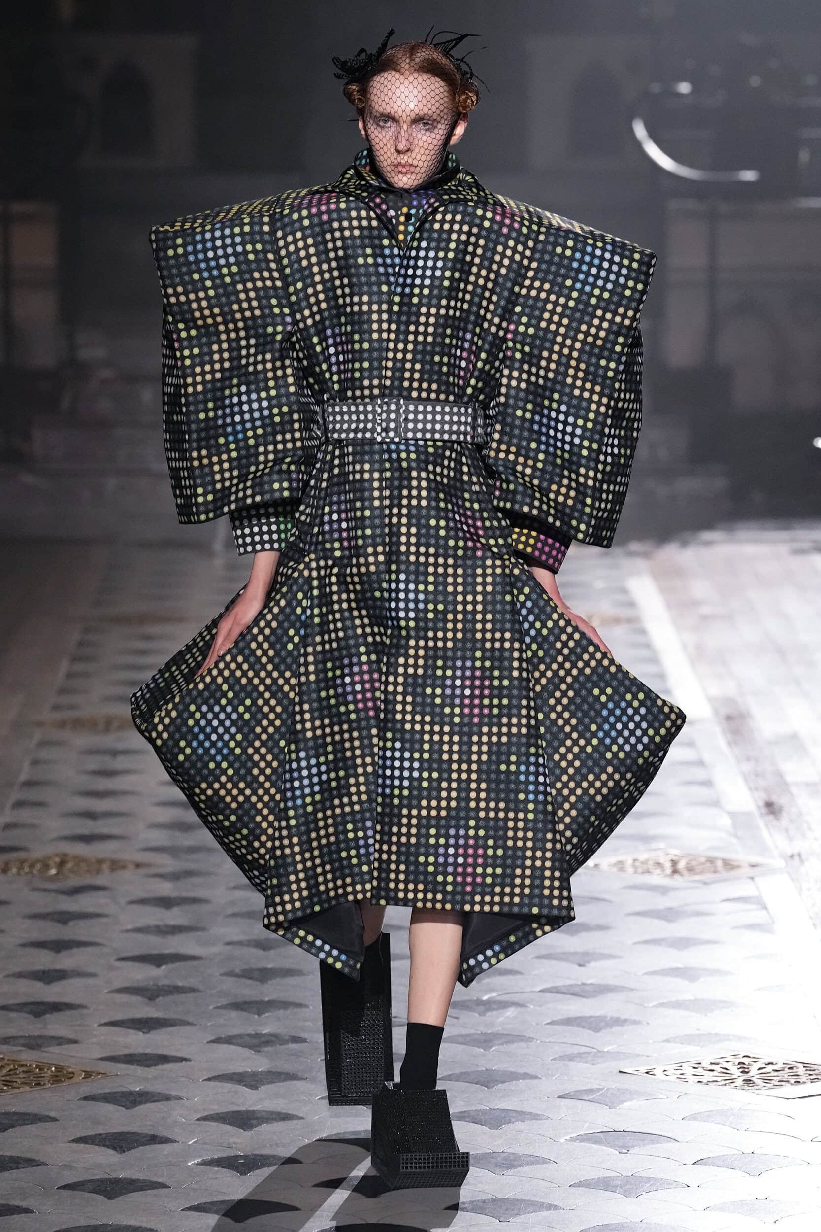 Anrealage Fall 2025 Fashion Show