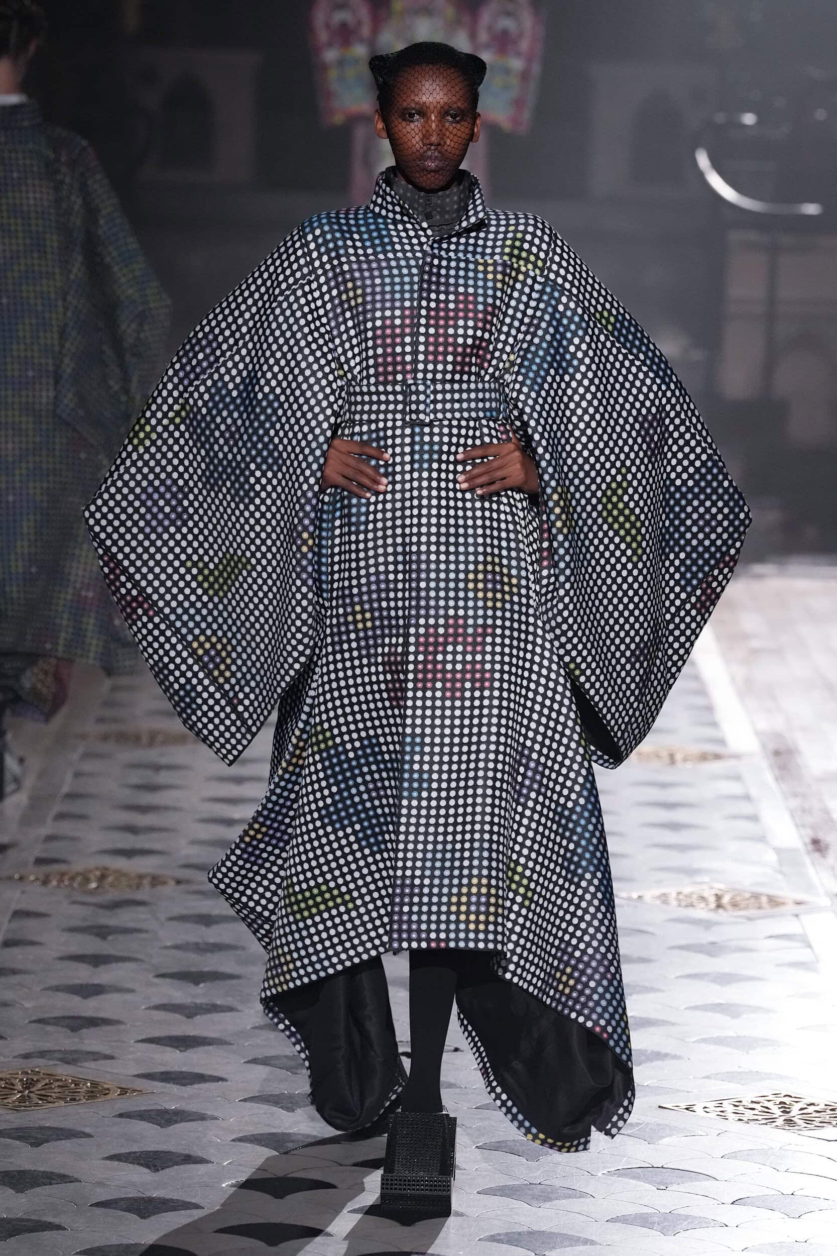 Anrealage Fall 2025 Fashion Show
