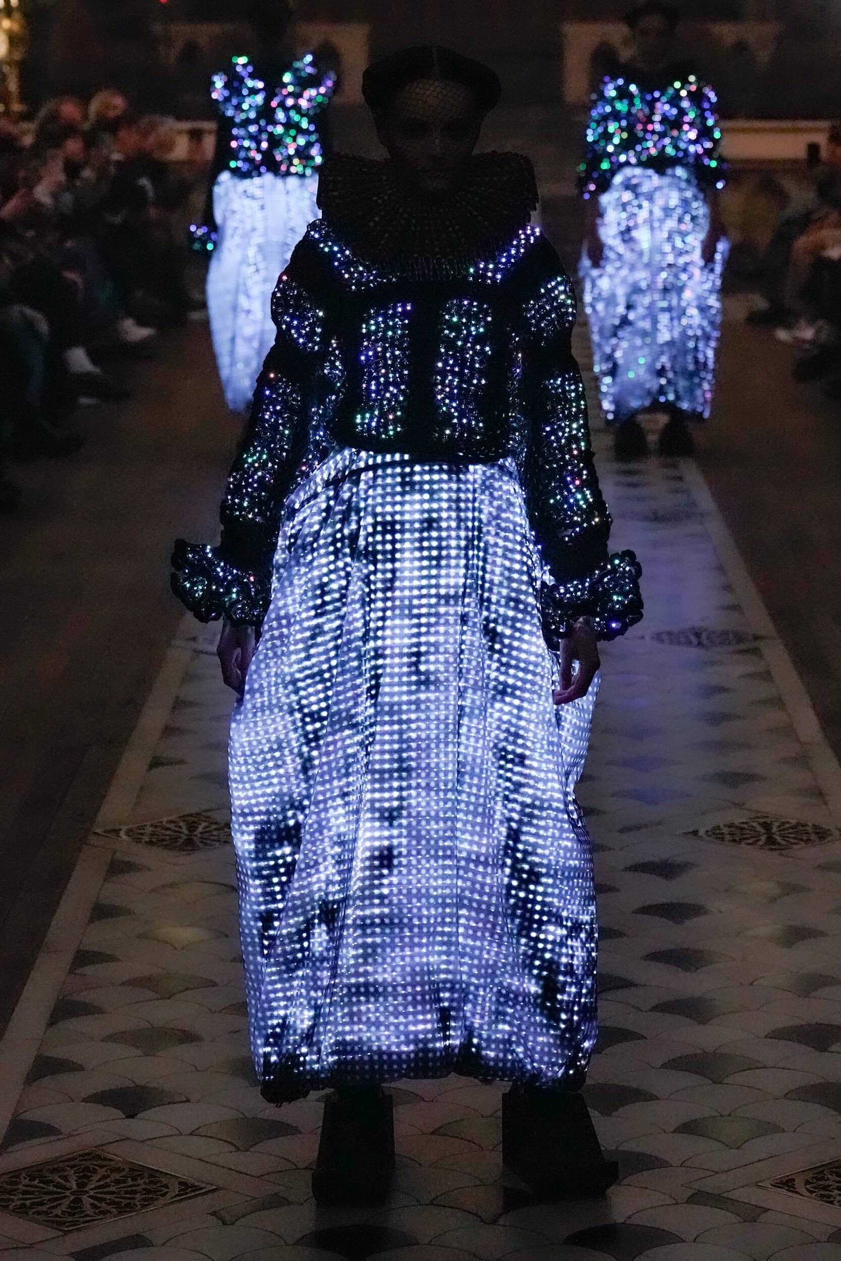 Anrealage Fall 2025 Fashion Show
