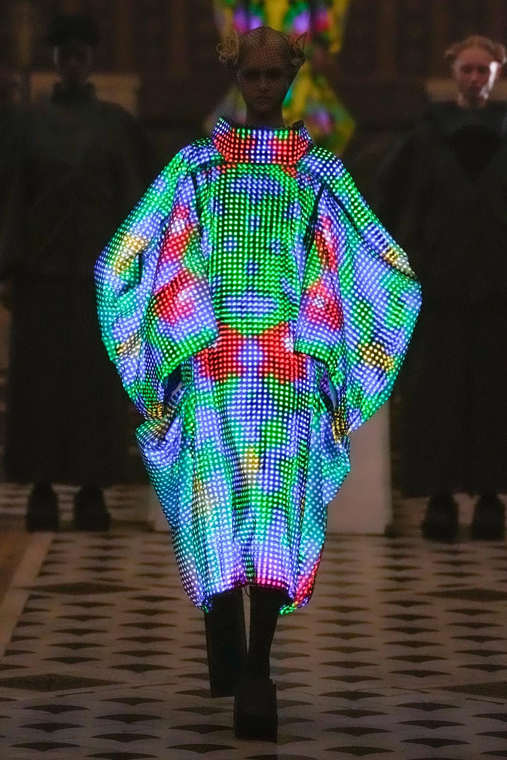Anrealage Fall 2025 Fashion Show
