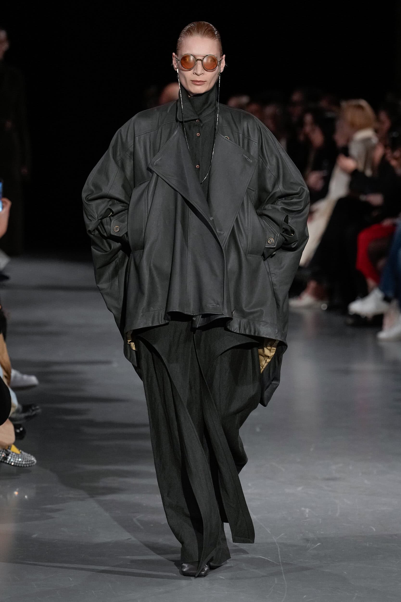 Uma Wang Fall 2025 Fashion Show