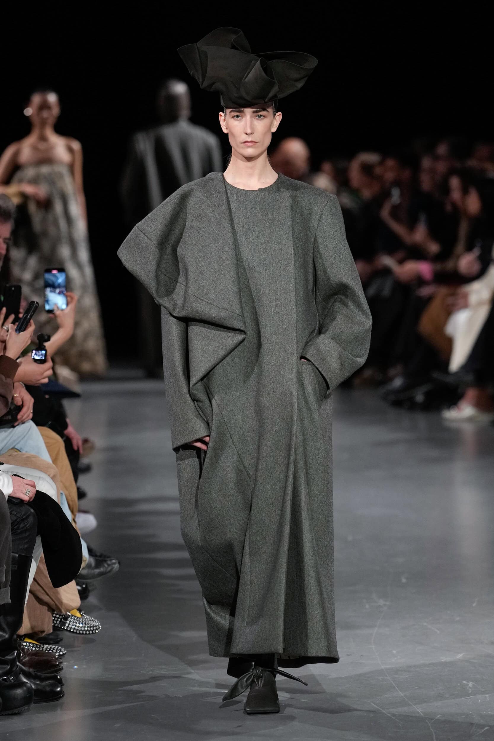 Uma Wang Fall 2025 Fashion Show