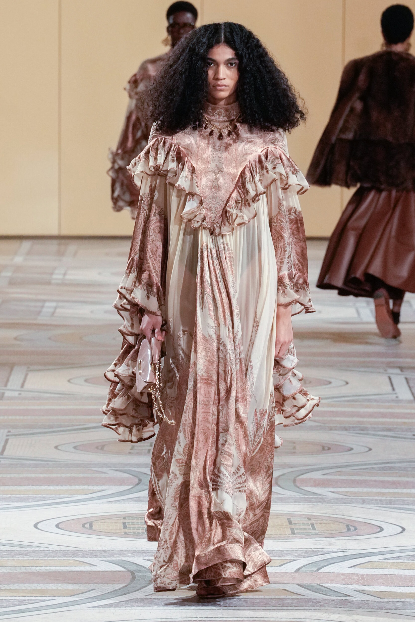 Zimmermann Fall 2025 Fashion Show