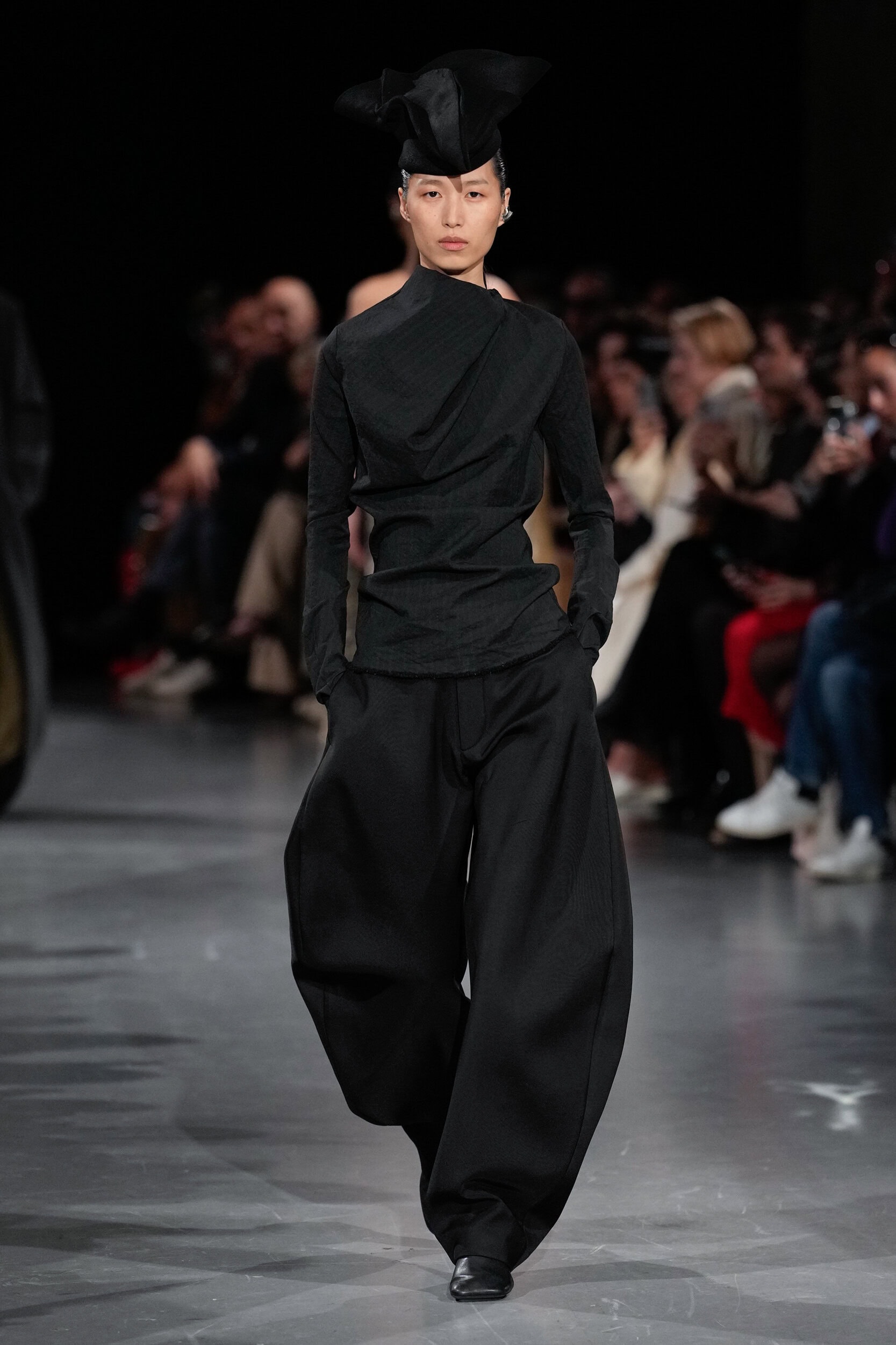 Uma Wang Fall 2025 Fashion Show