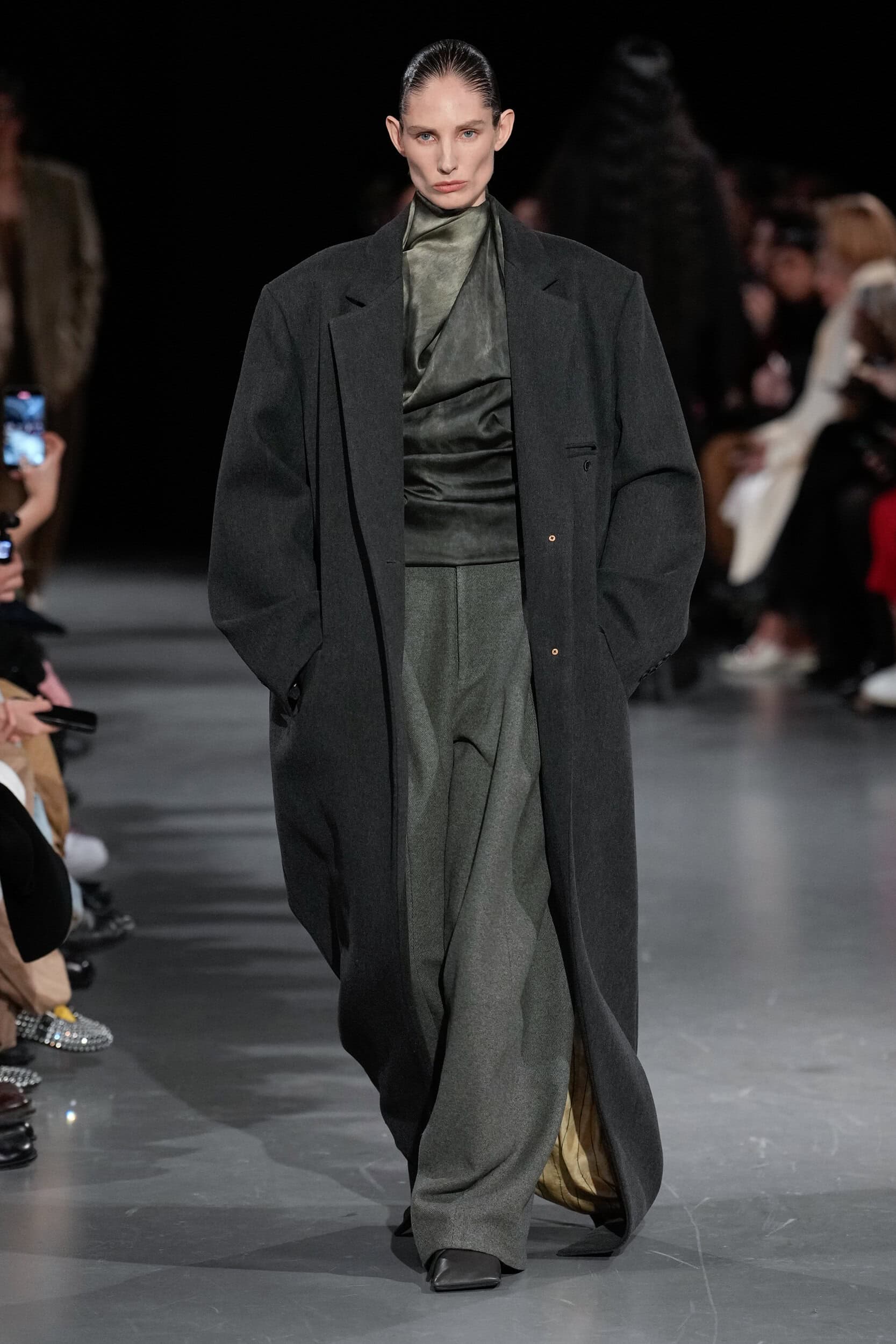 Uma Wang Fall 2025 Fashion Show