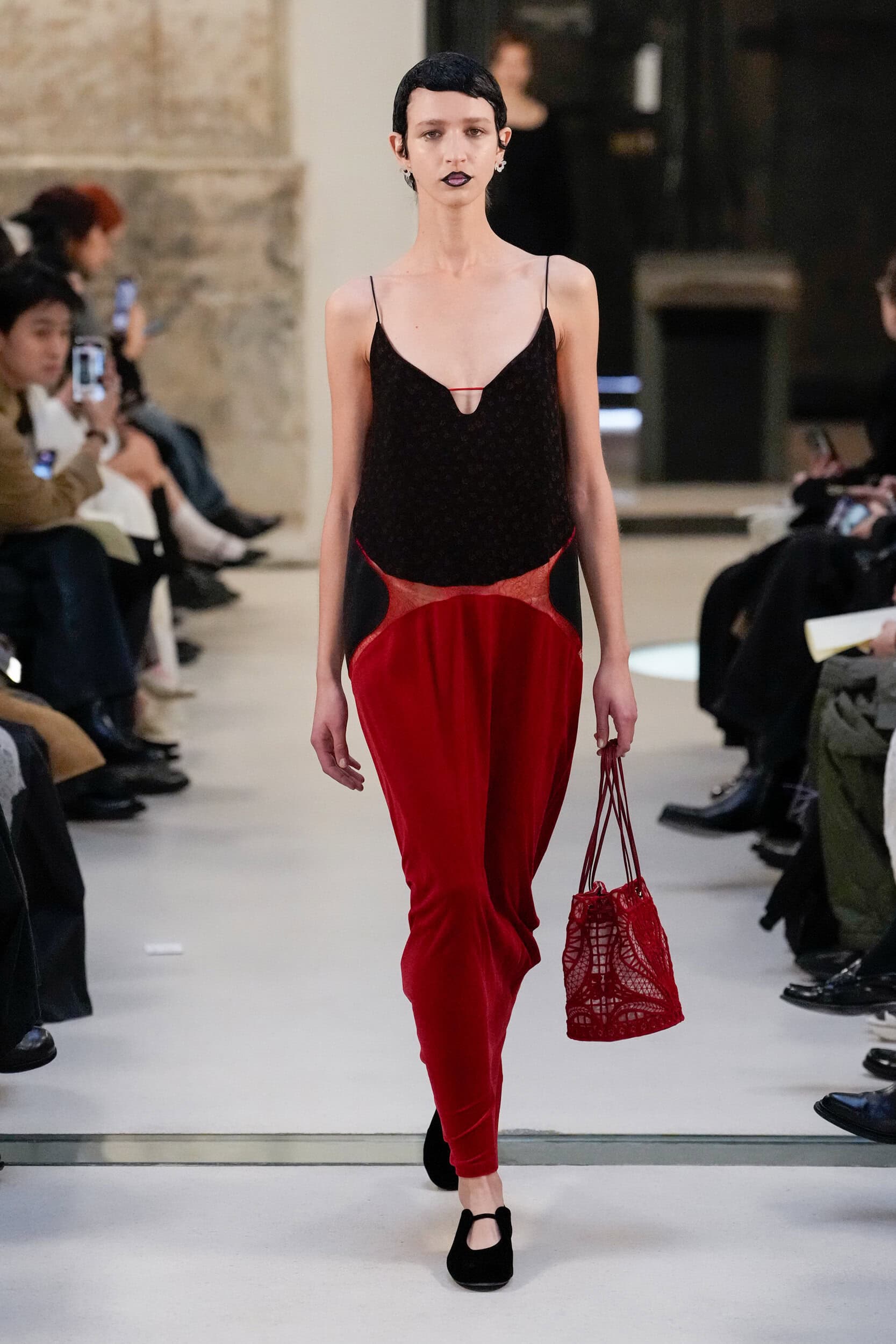 Mame Kurogouchi Fall 2025 Fashion Show