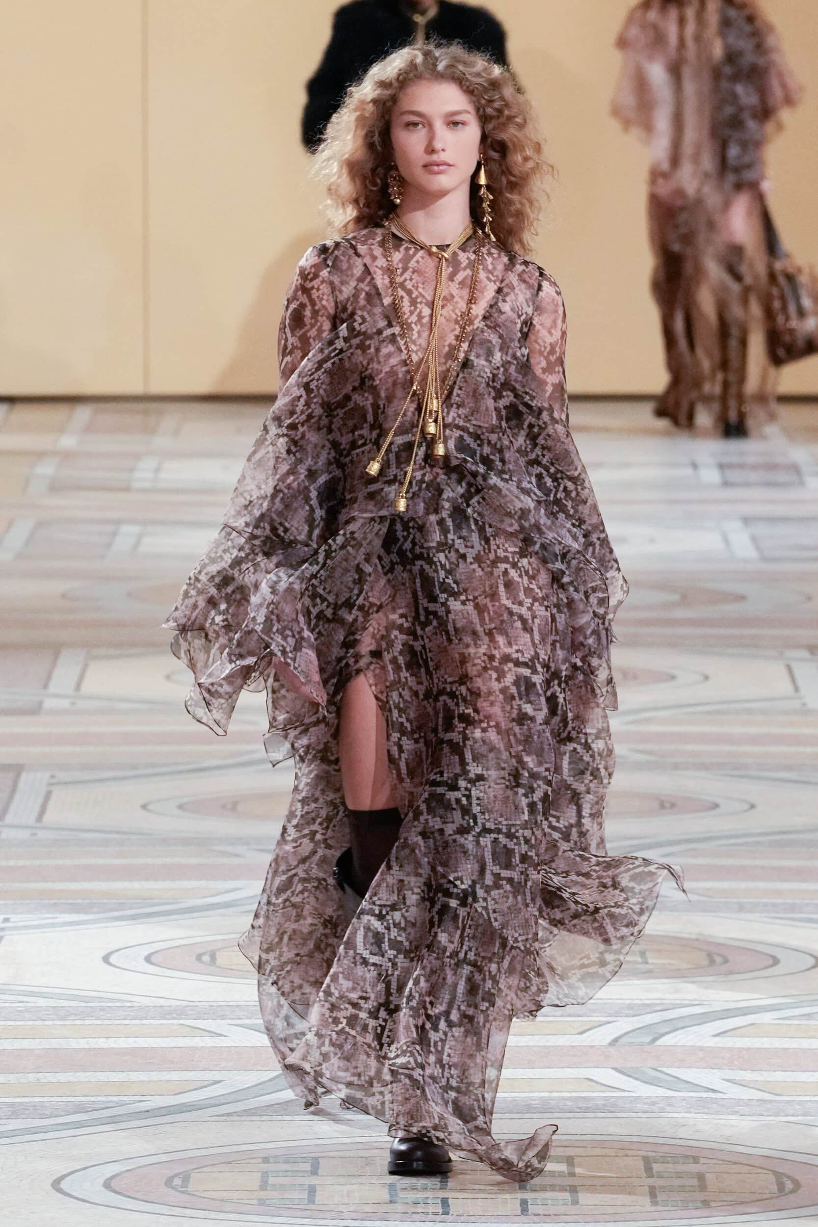 Zimmermann Fall 2025 Fashion Show