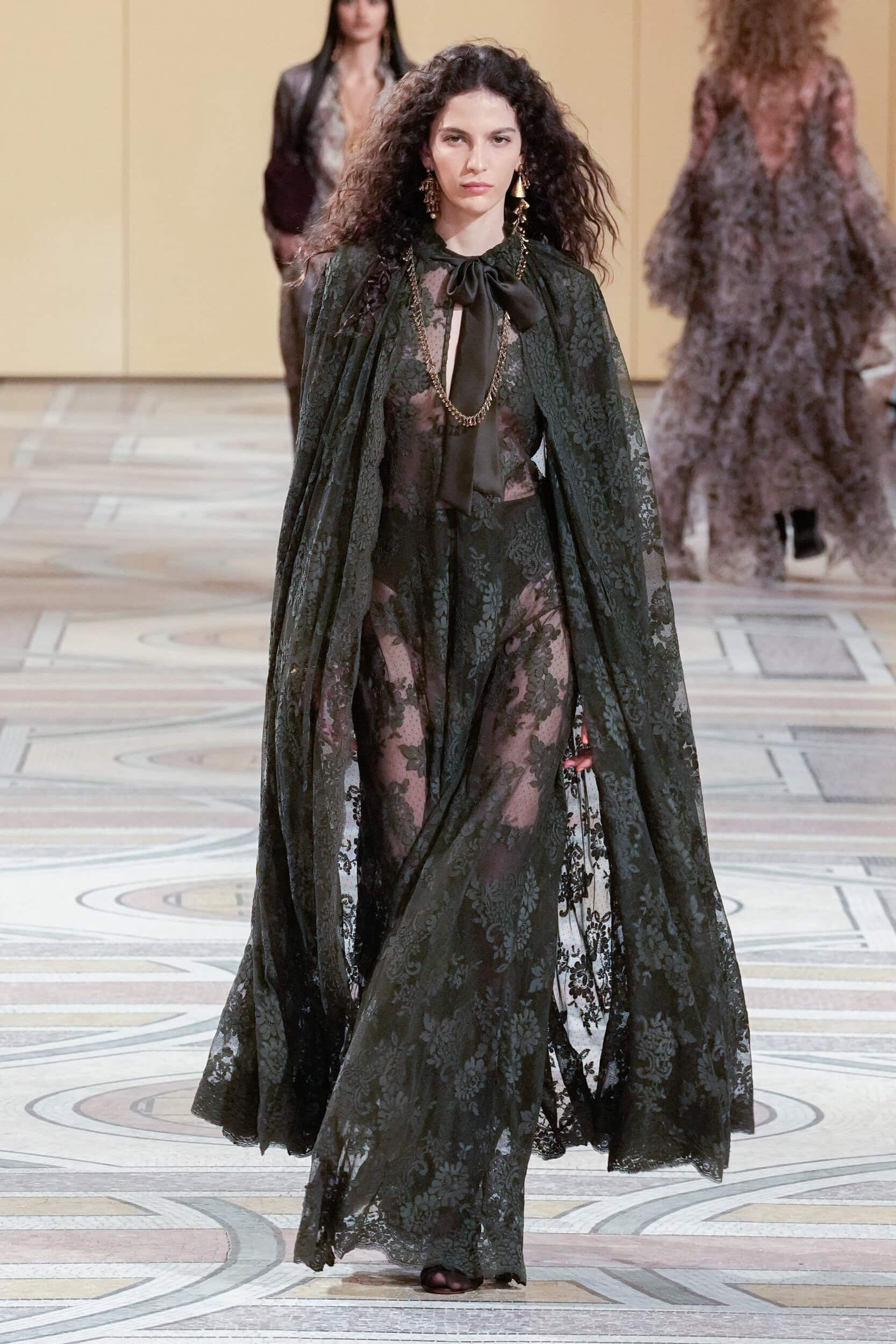 Zimmermann Fall 2025 Fashion Show