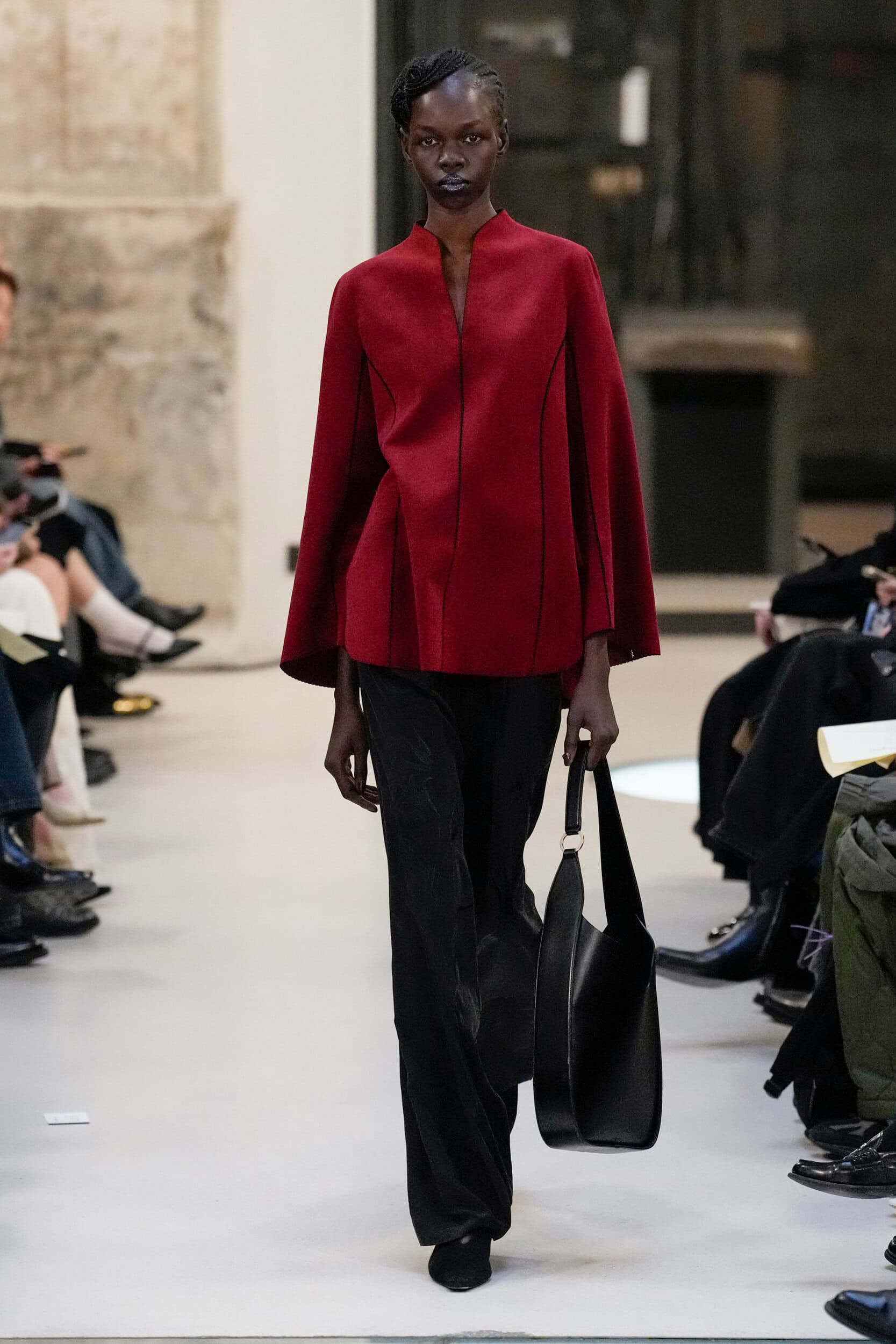 Mame Kurogouchi Fall 2025 Fashion Show