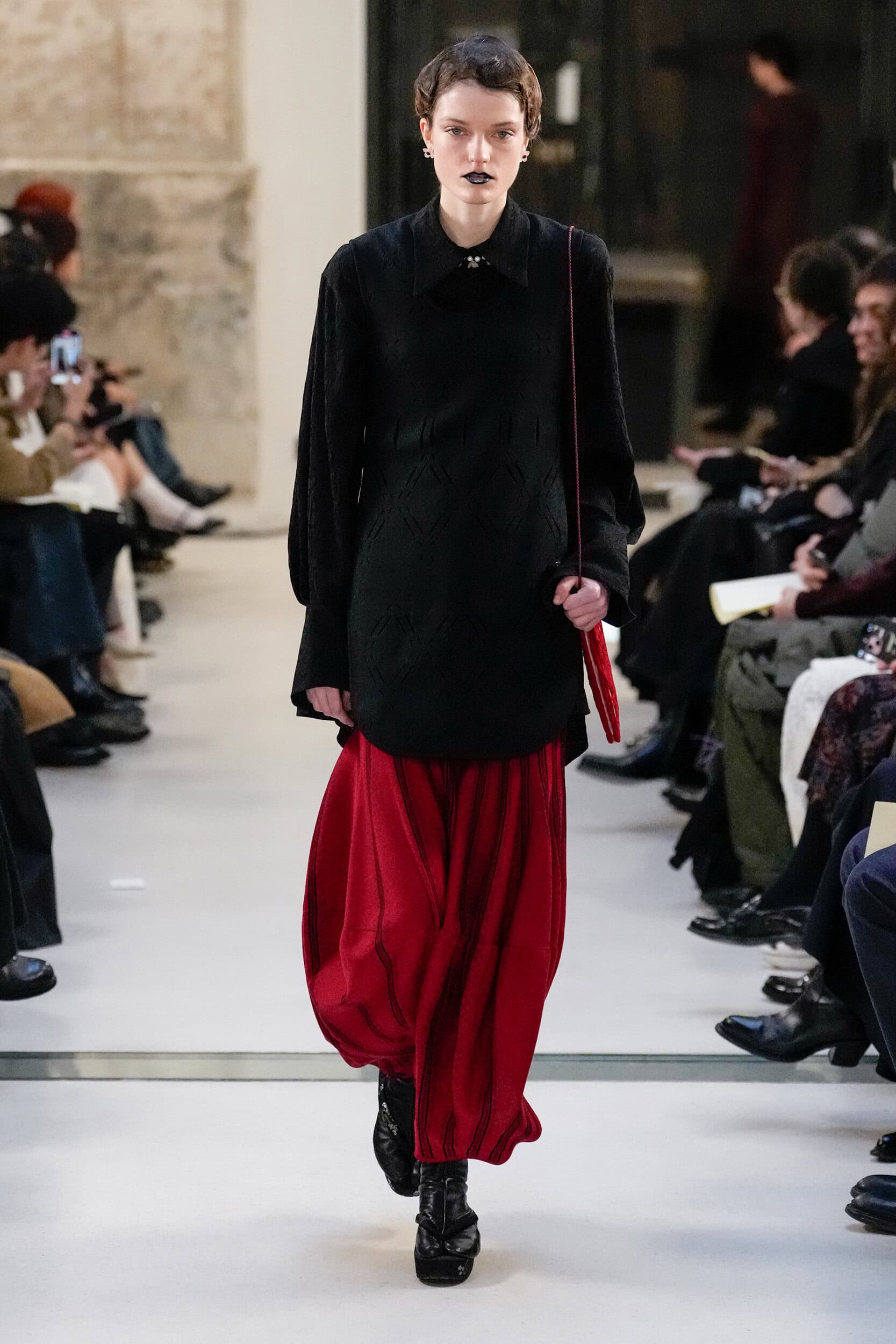 Mame Kurogouchi Fall 2025 Fashion Show