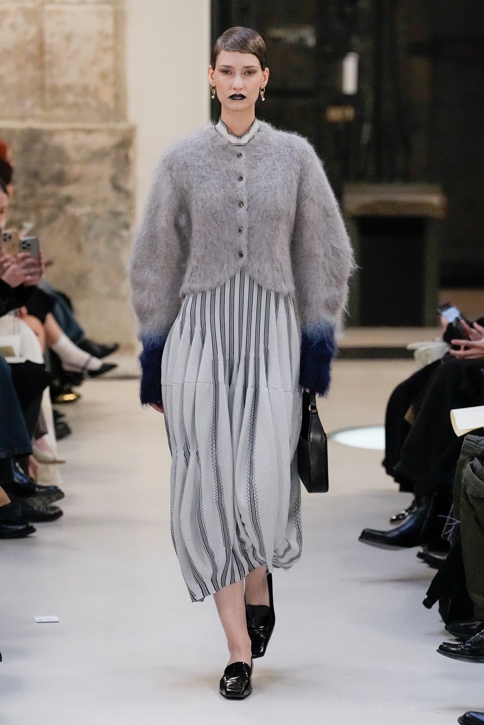 Mame Kurogouchi Fall 2025 Fashion Show