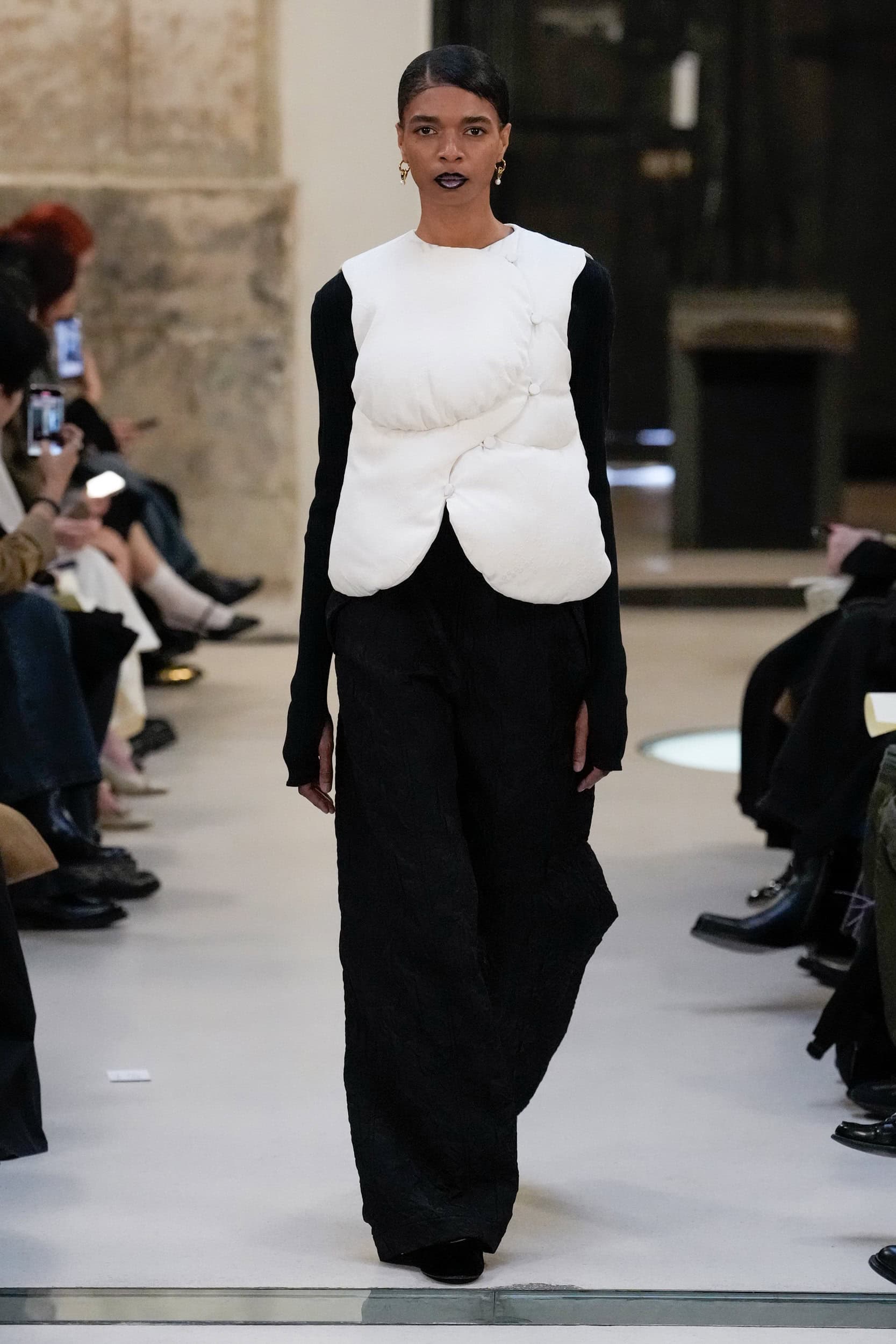 Mame Kurogouchi Fall 2025 Fashion Show