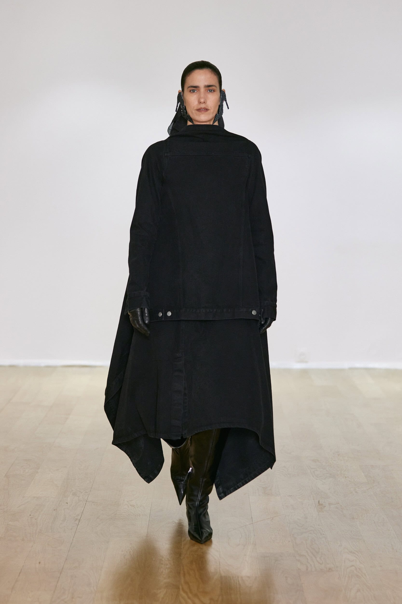 Abra Fall 2025 Fashion Show
