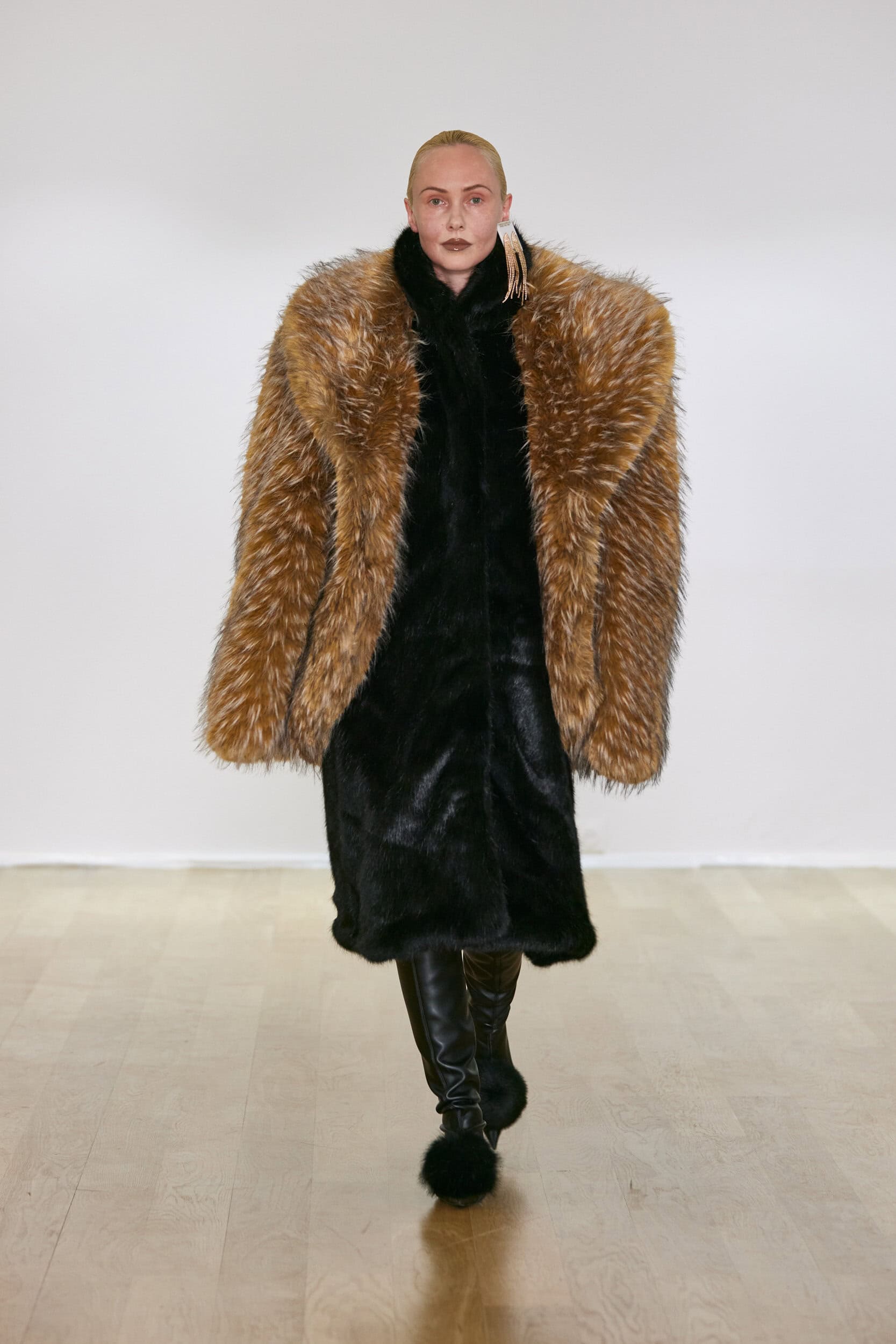 Abra Fall 2025 Fashion Show