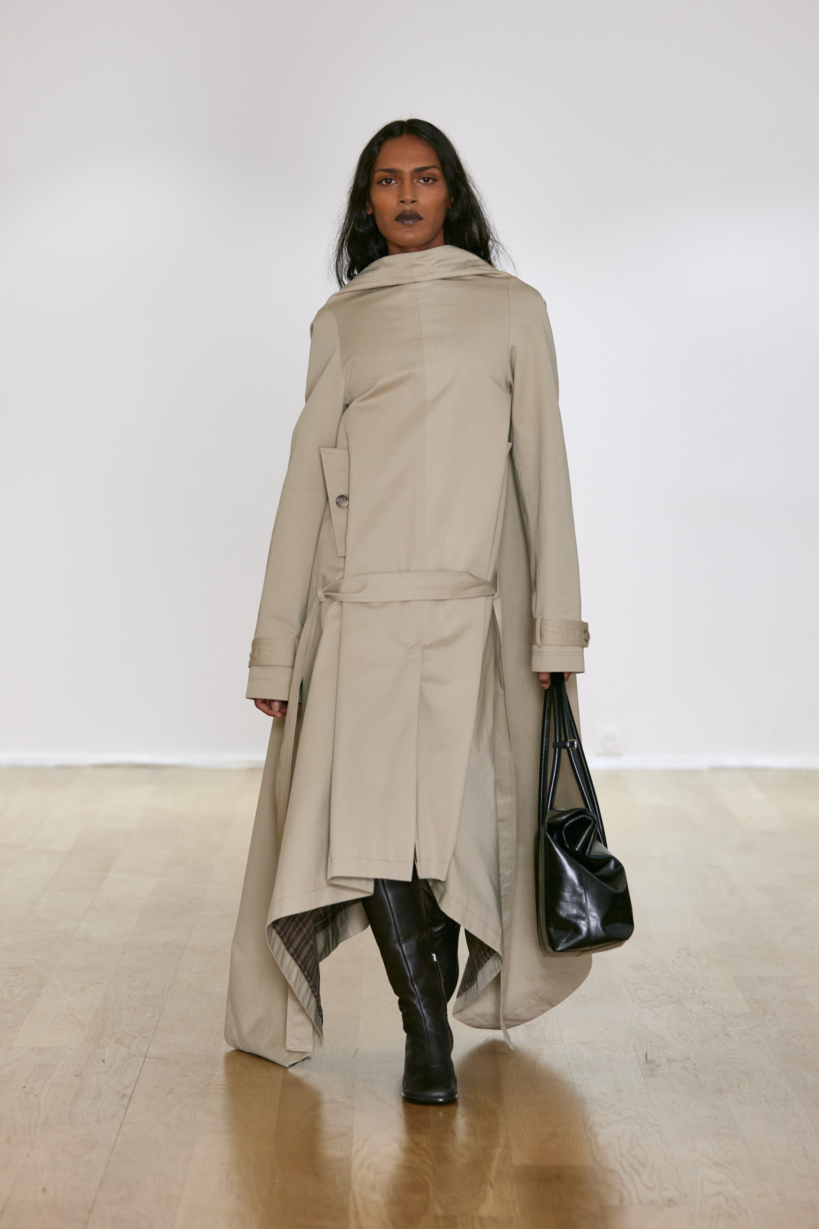 Abra Fall 2025 Fashion Show