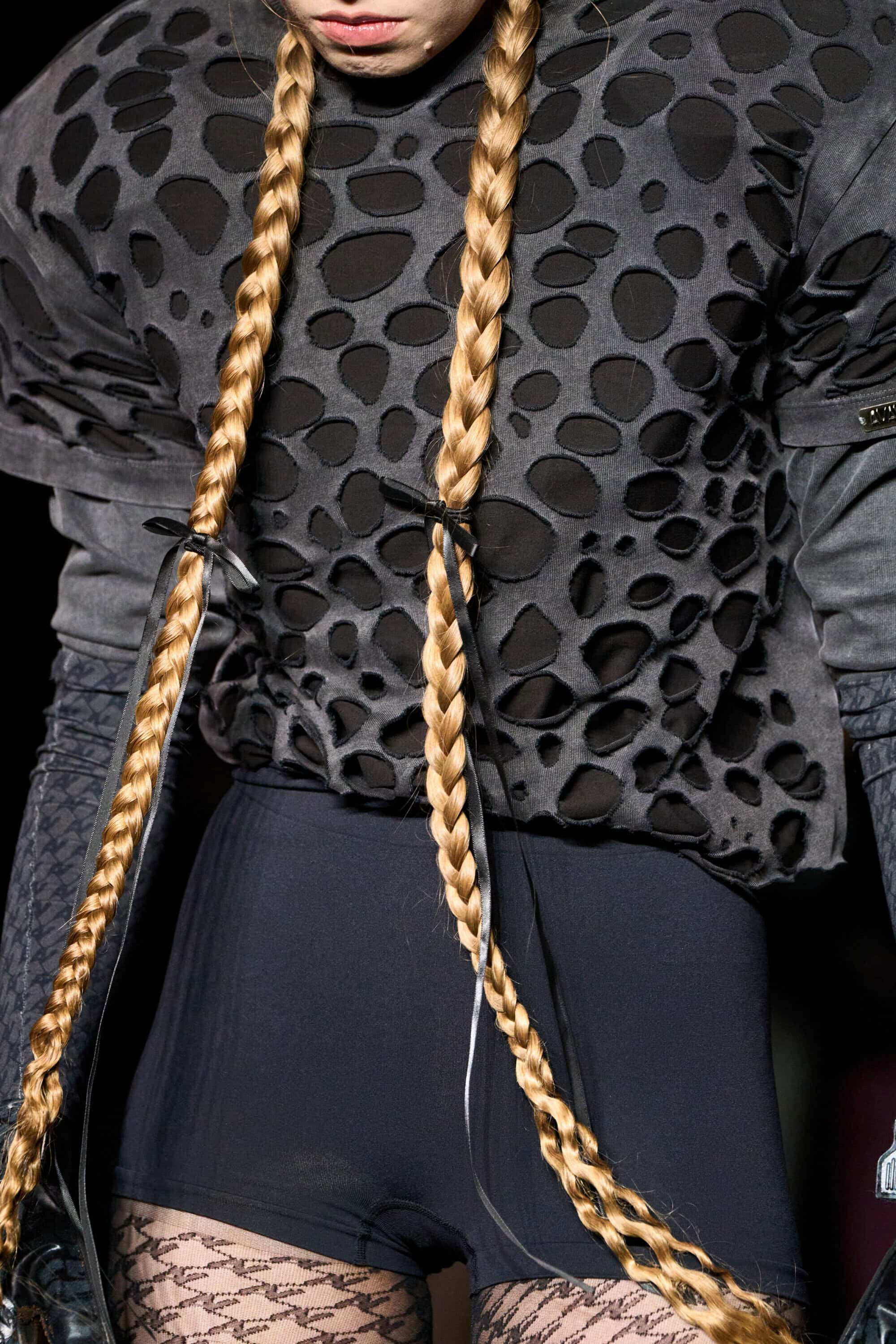 Avavav Fall 2025 Fashion Show Details