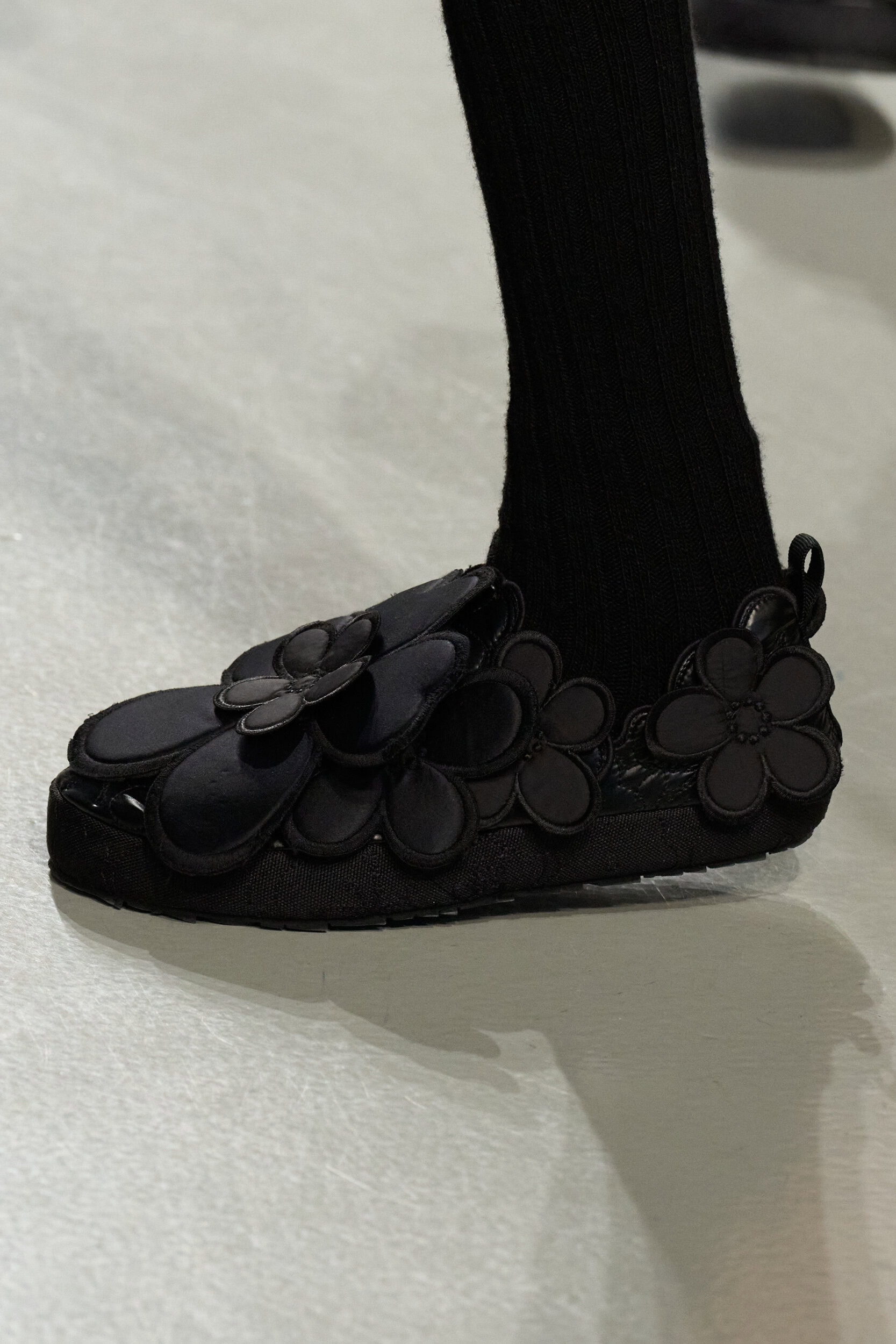 Cecilie Bahnsen Fall 2025 Fashion Show Details