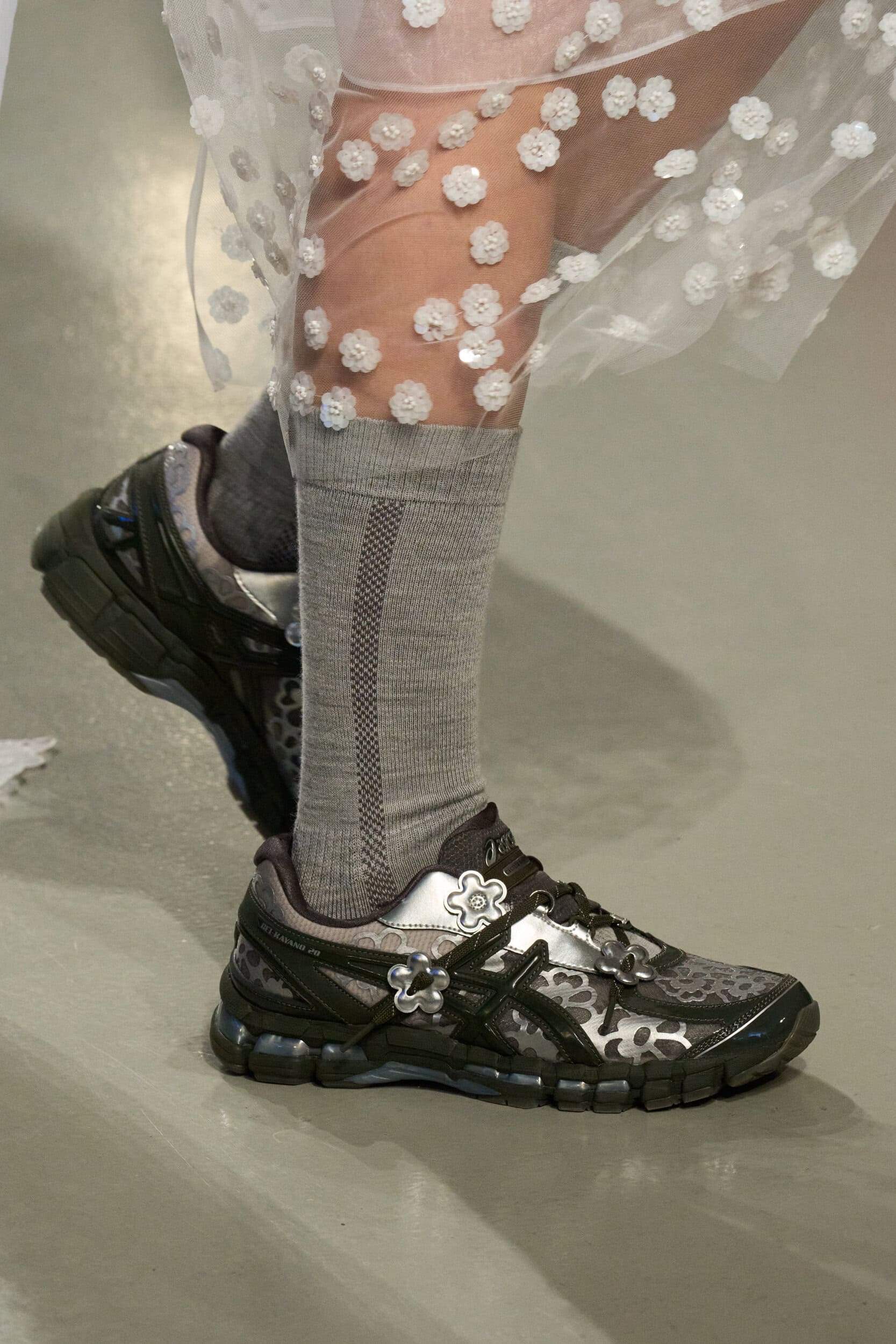 Cecilie Bahnsen Fall 2025 Fashion Show Details