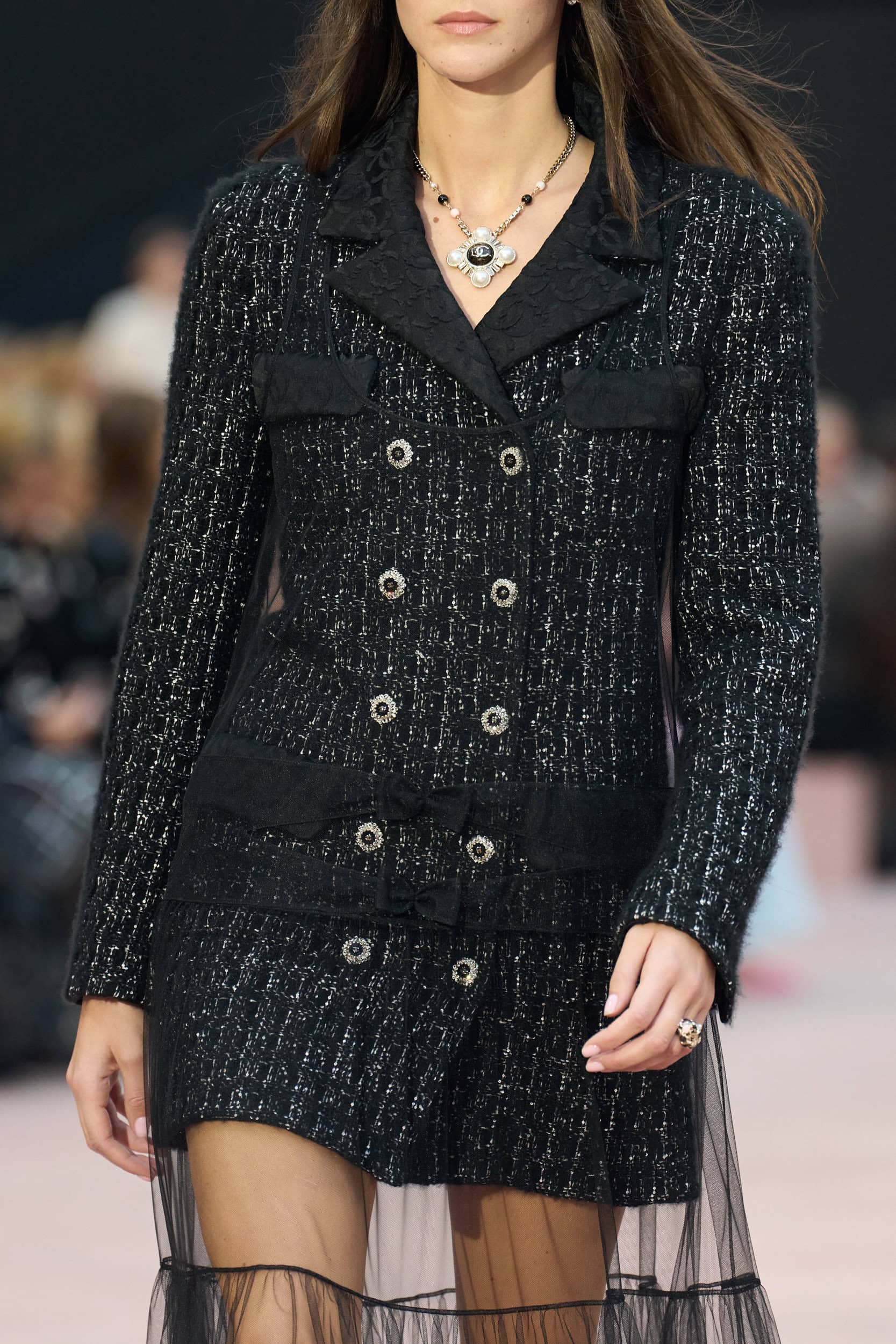 Chanel Fall 2025 Fashion Show Details