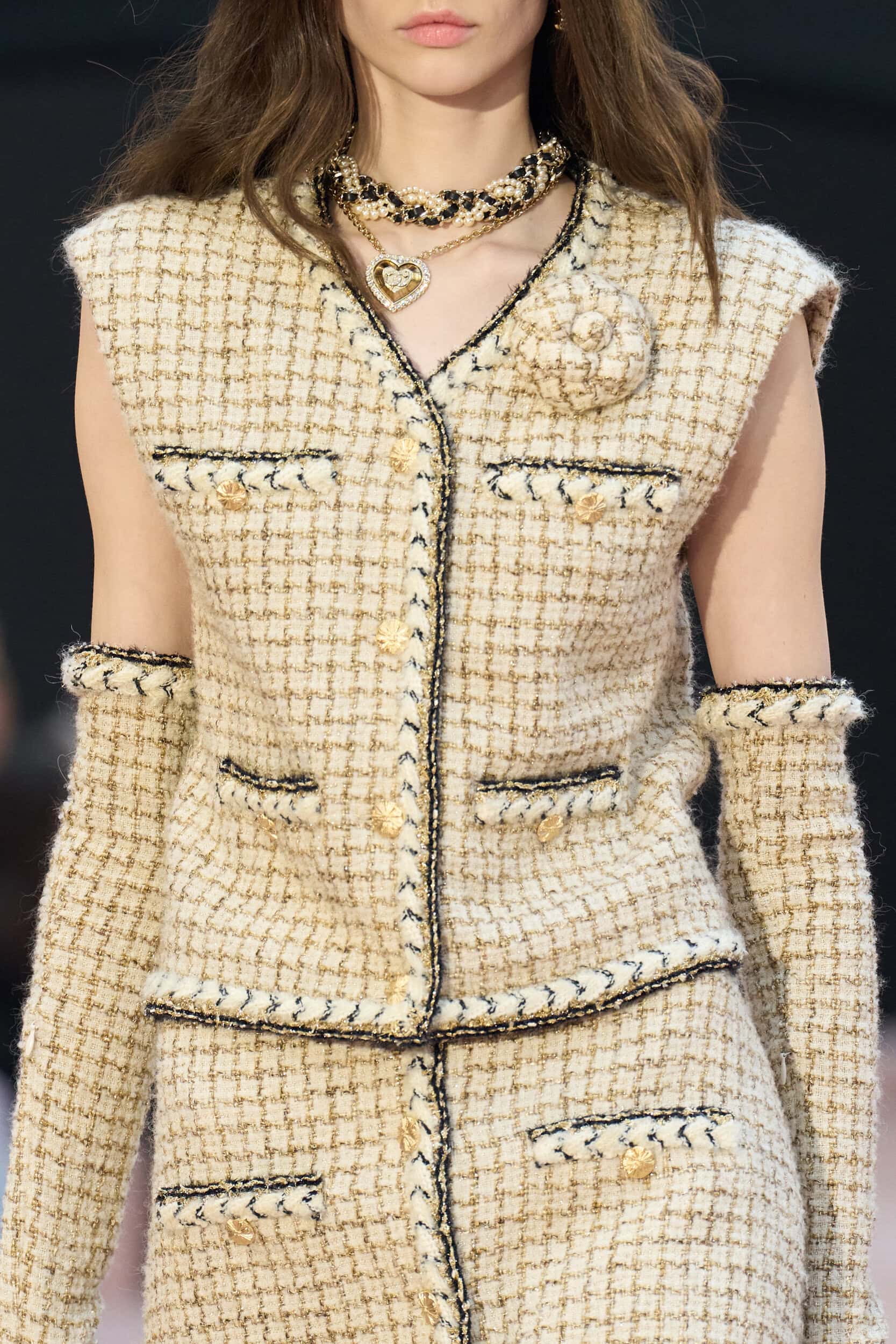 Chanel Fall 2025 Fashion Show Details