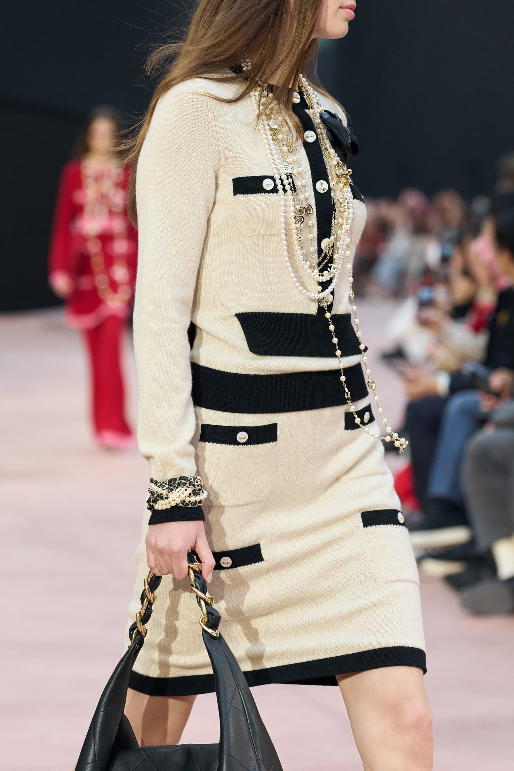 Chanel Fall 2025 Fashion Show Details