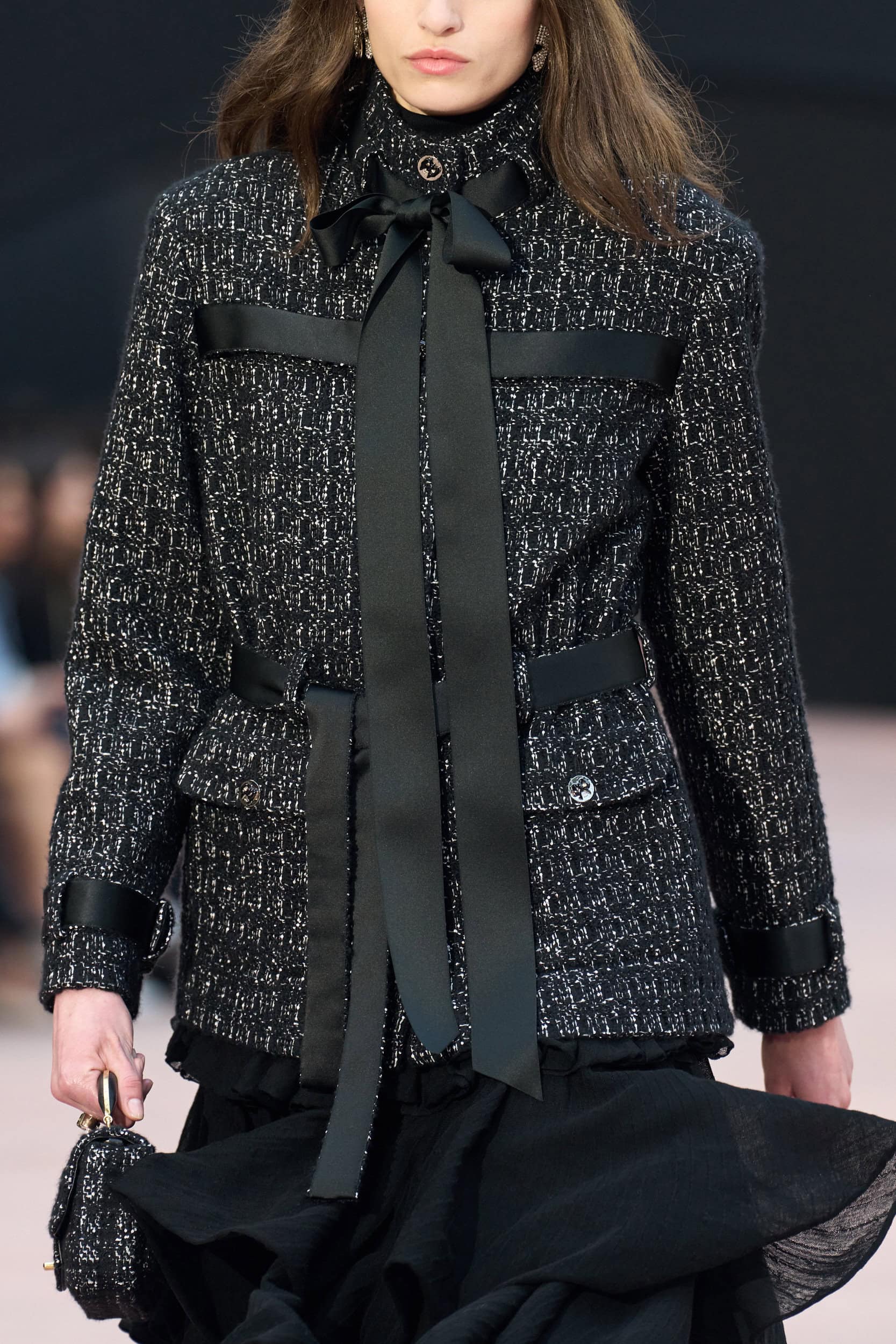 Chanel Fall 2025 Fashion Show Details