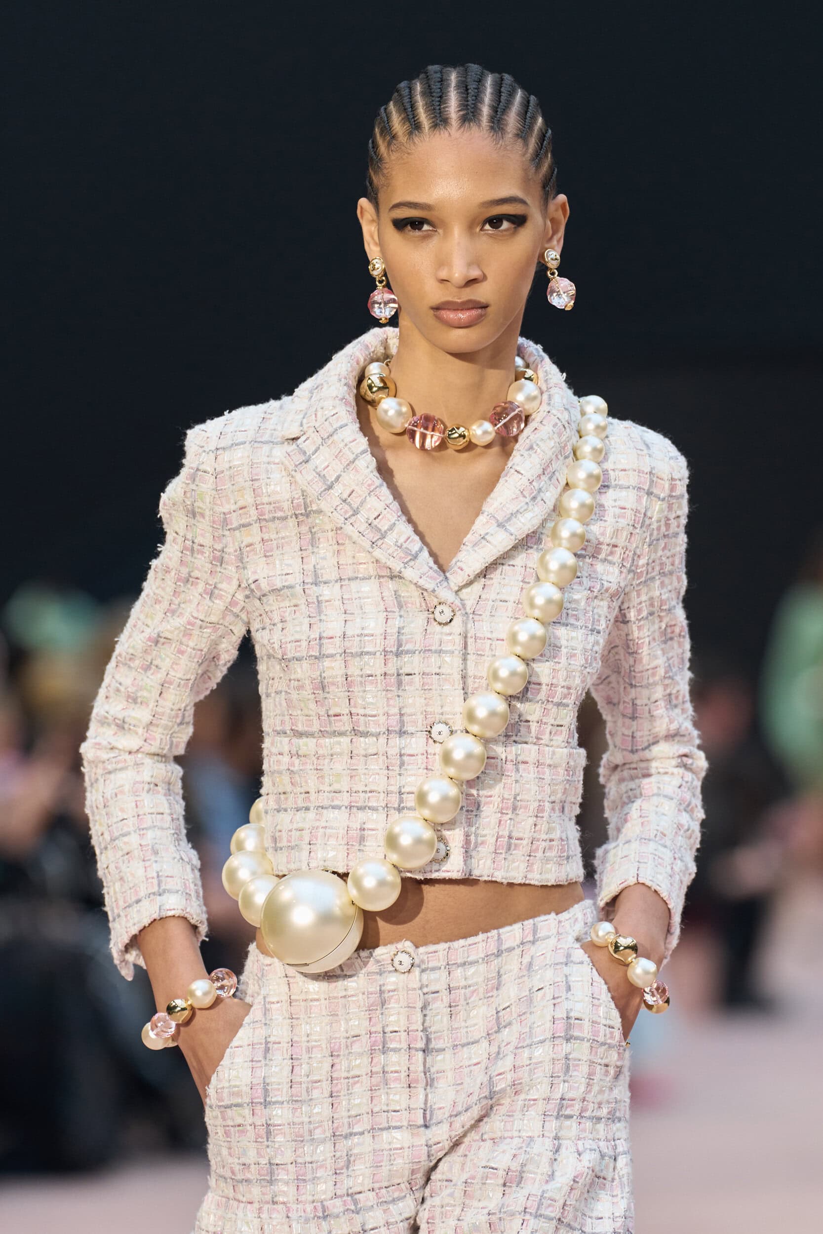 Chanel Fall 2025 Fashion Show Details