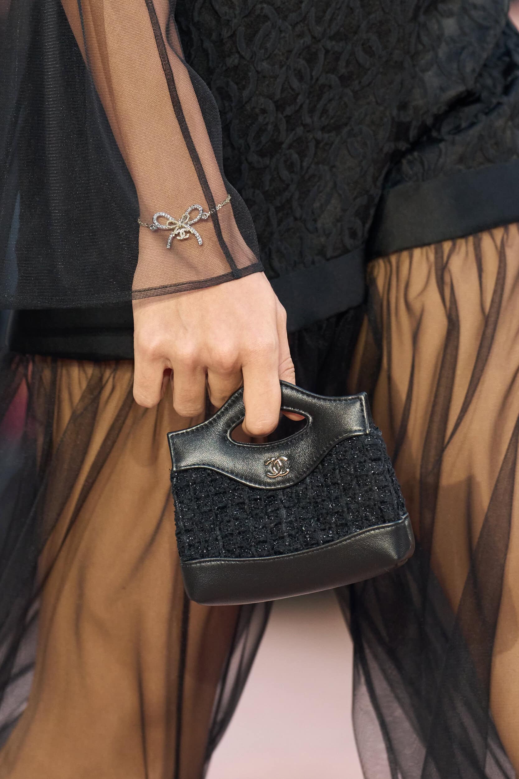 Chanel Fall 2025 Fashion Show Details