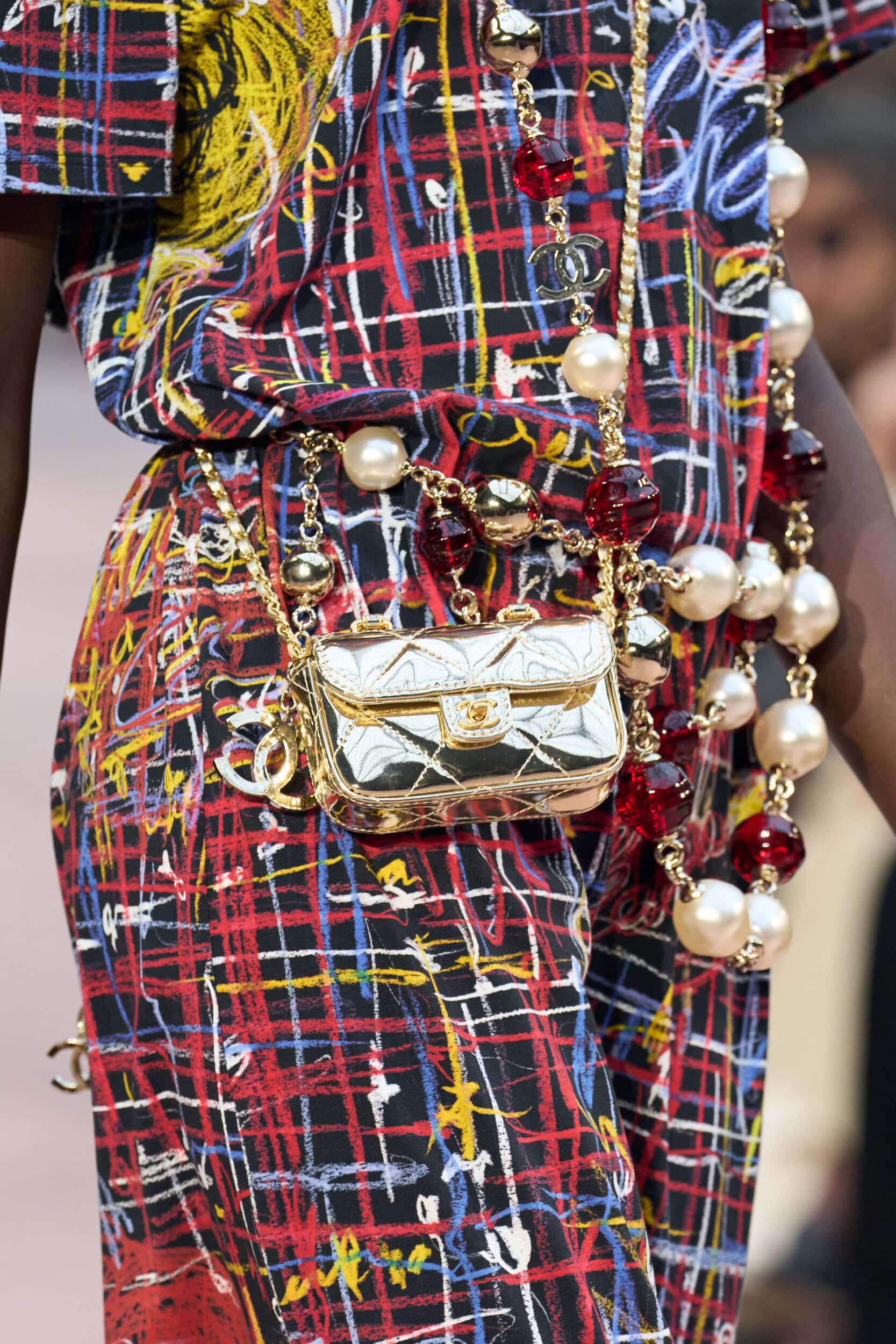 Chanel Fall 2025 Fashion Show Details