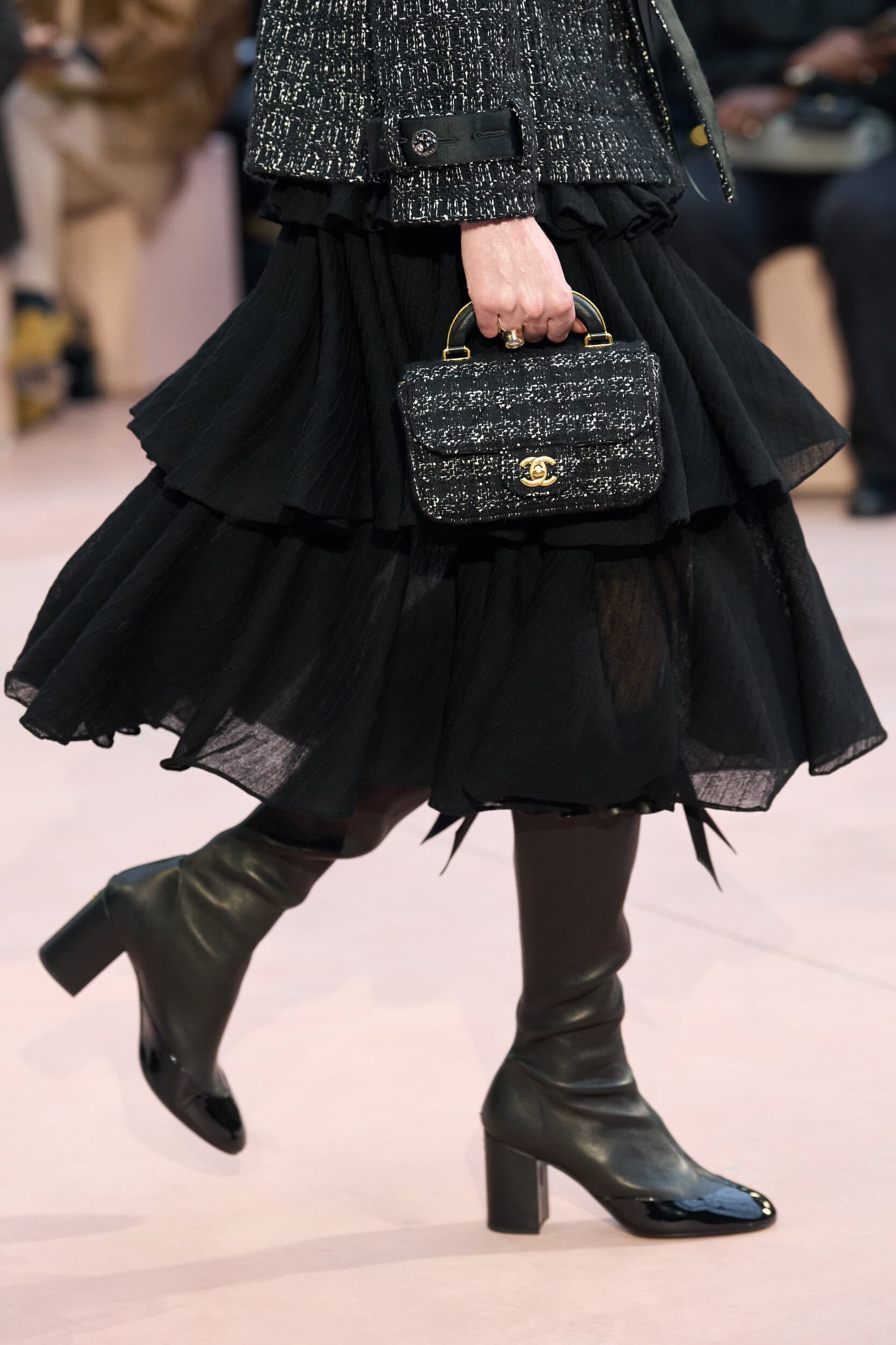 Chanel Fall 2025 Fashion Show Details