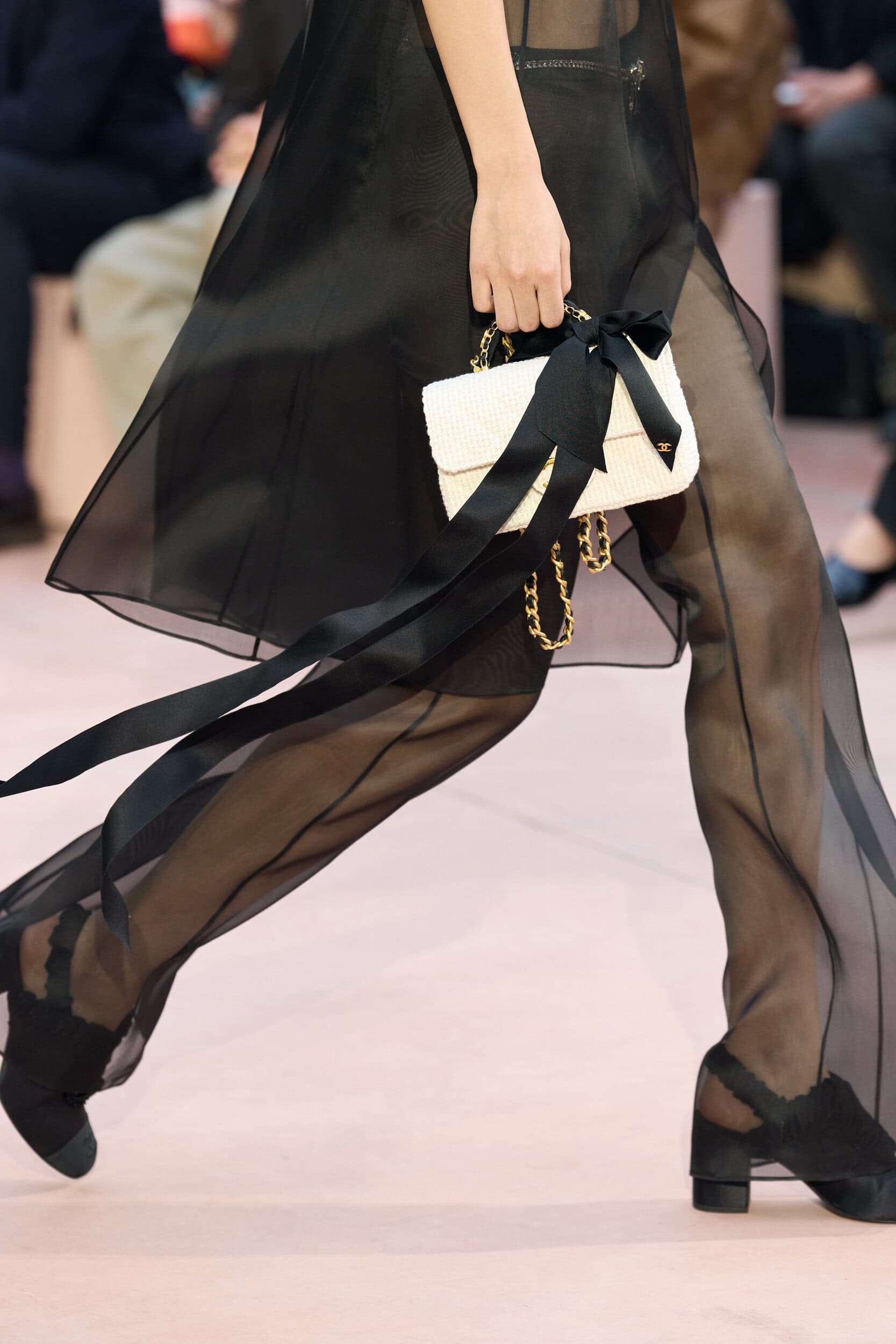 Chanel Fall 2025 Fashion Show Details