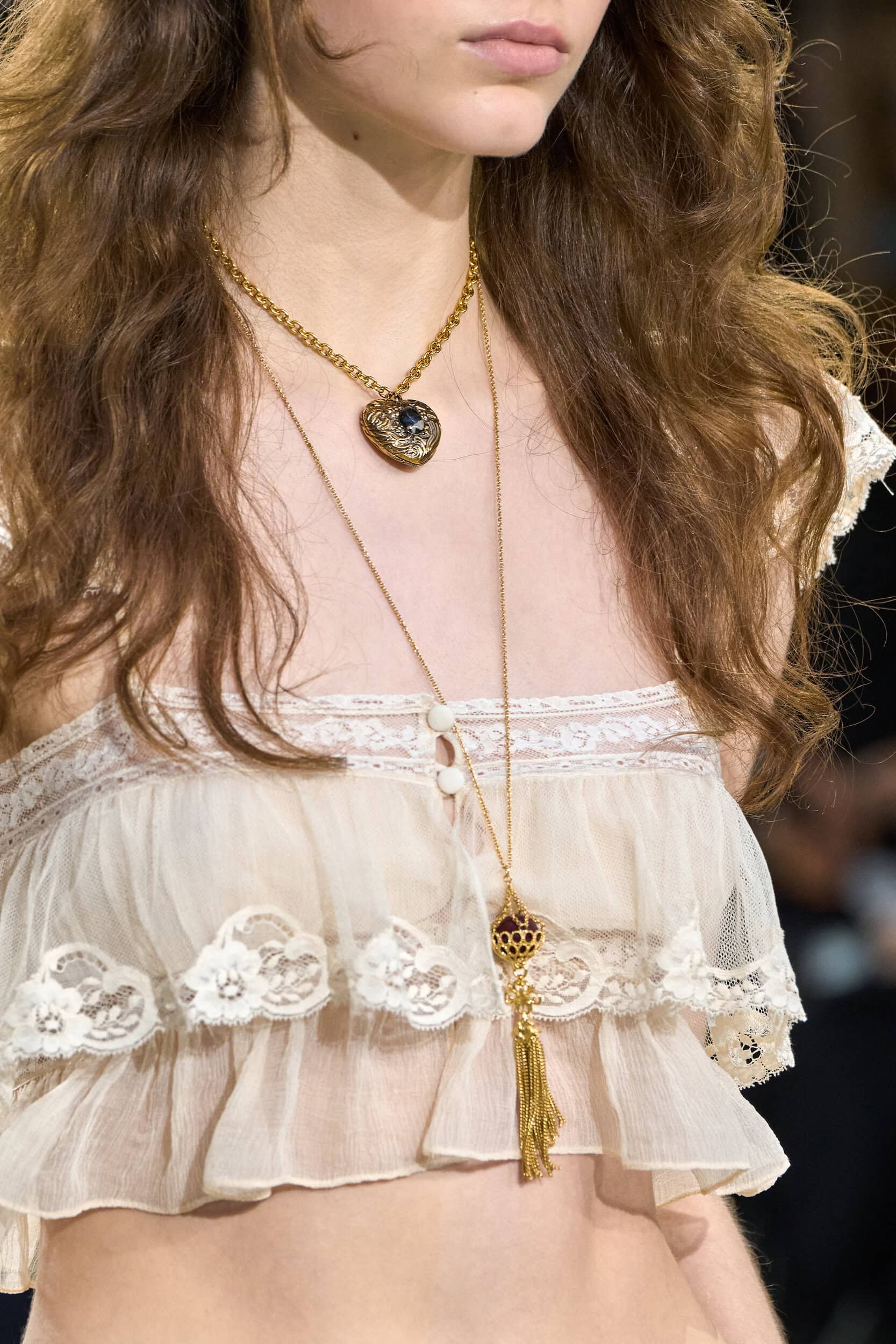 Chloe Fall 2025 Fashion Show Details