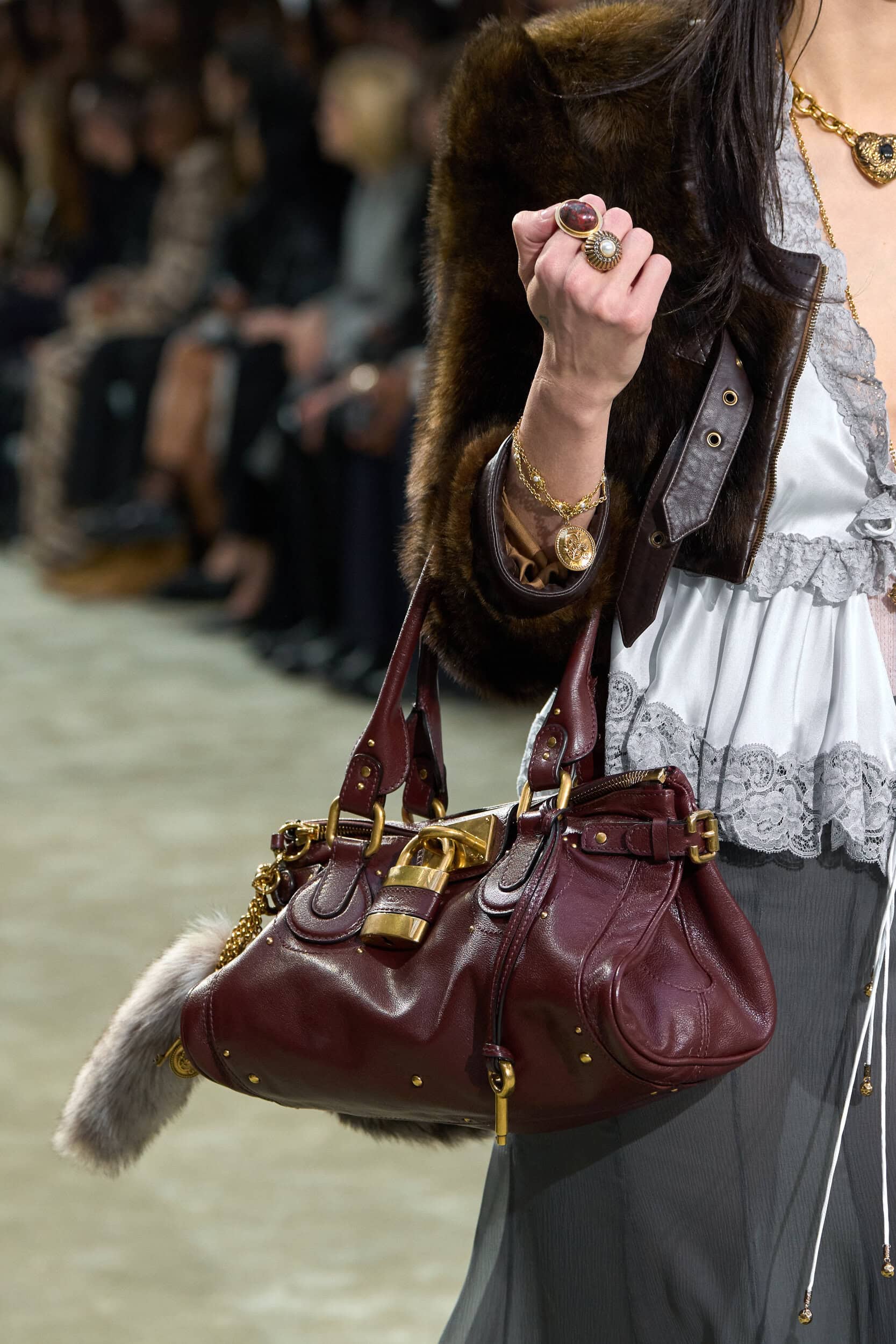 Chloe Fall 2025 Fashion Show Details