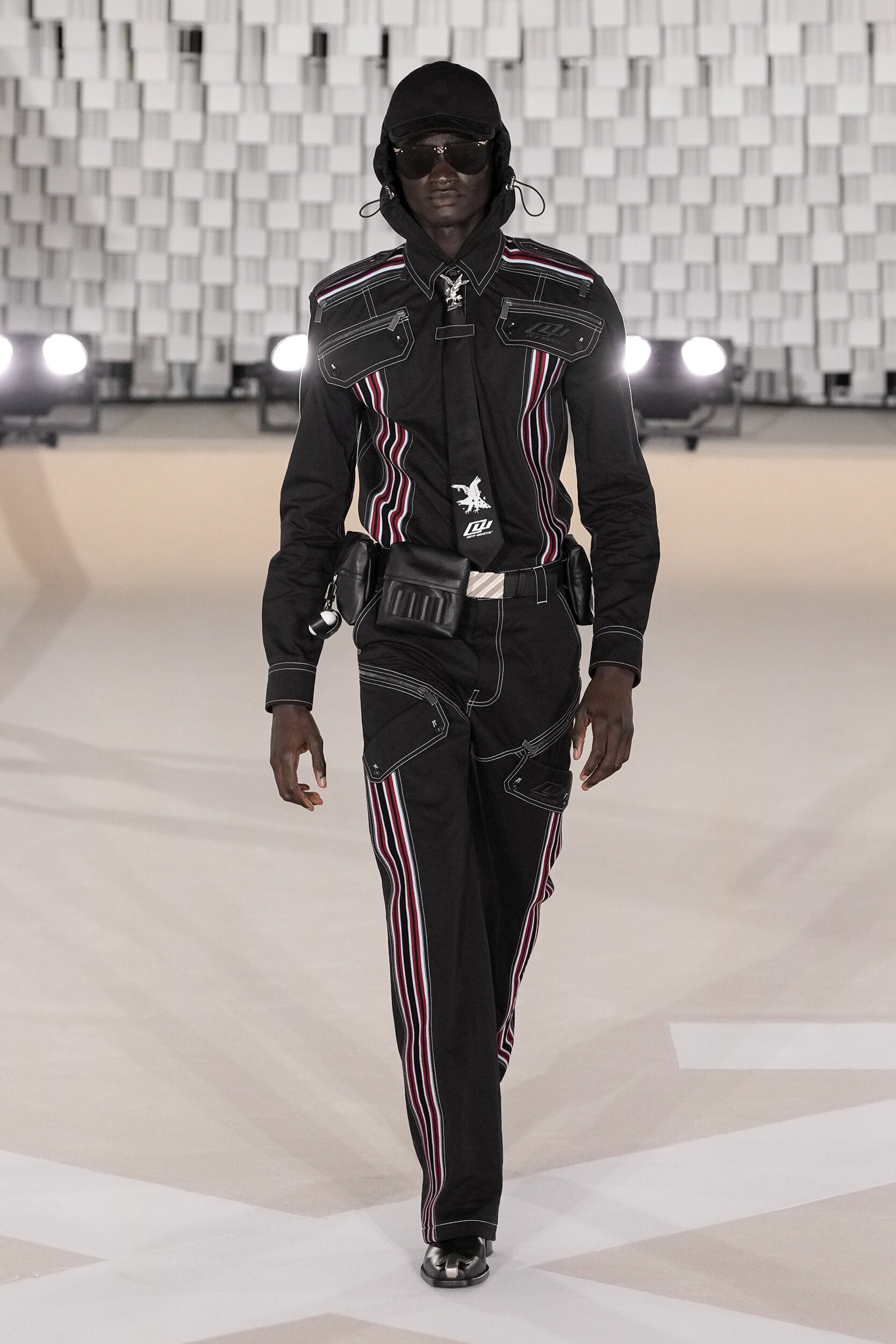 Off-white Fall 2025 Fashion Show