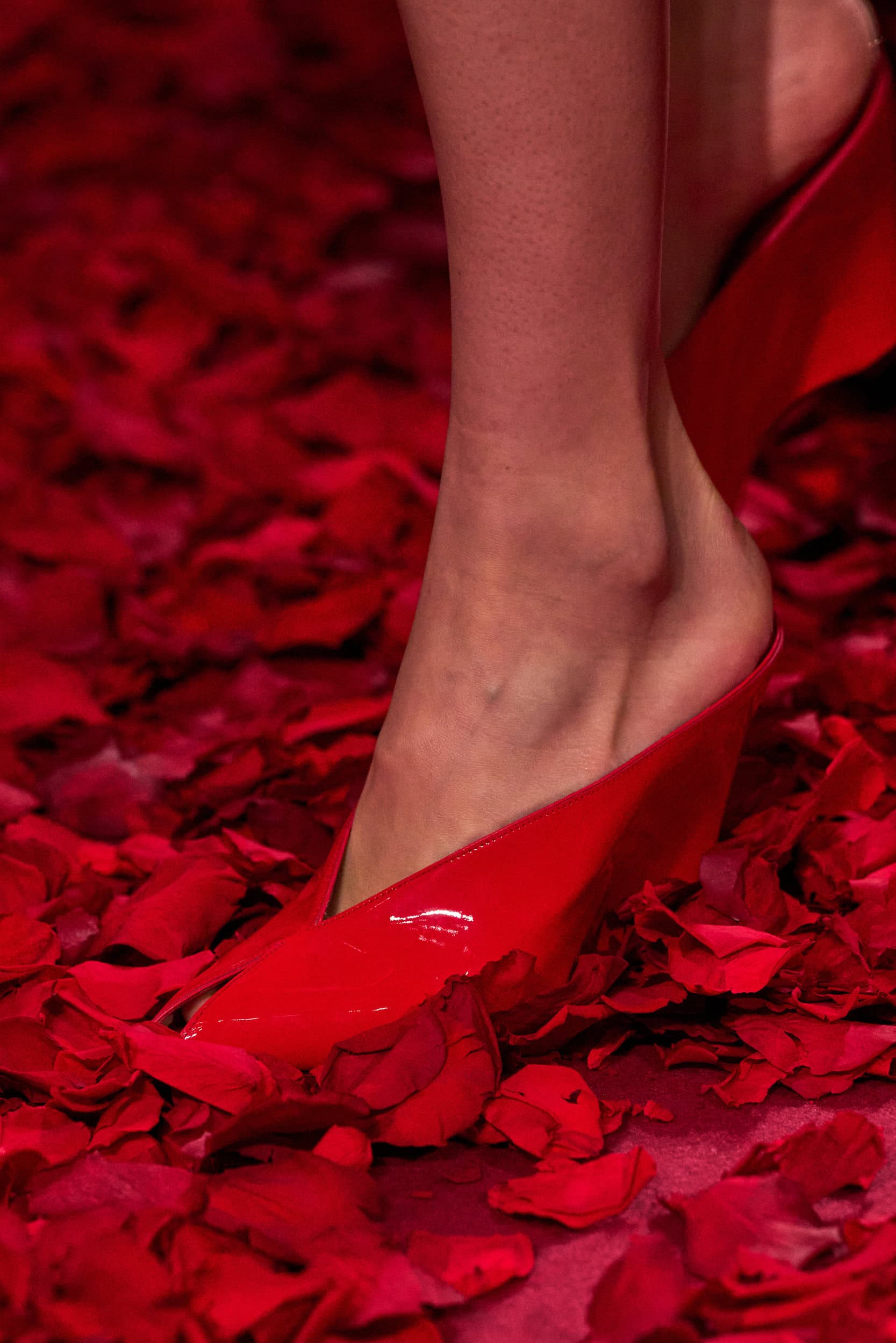 Ferragamo Fall 2025 Fashion Show Details