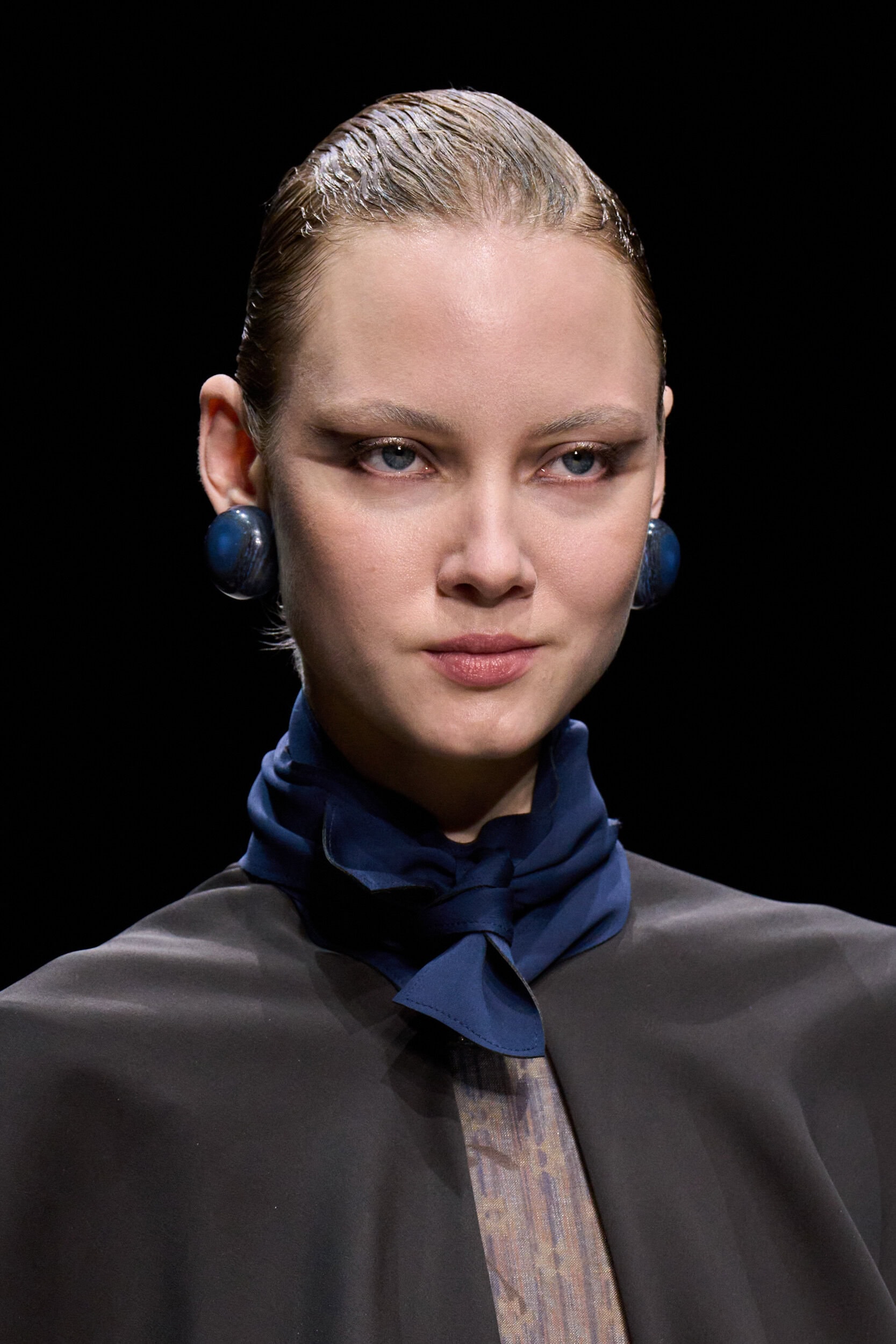 Giorgio Armani Fall 2025 Fashion Show Details